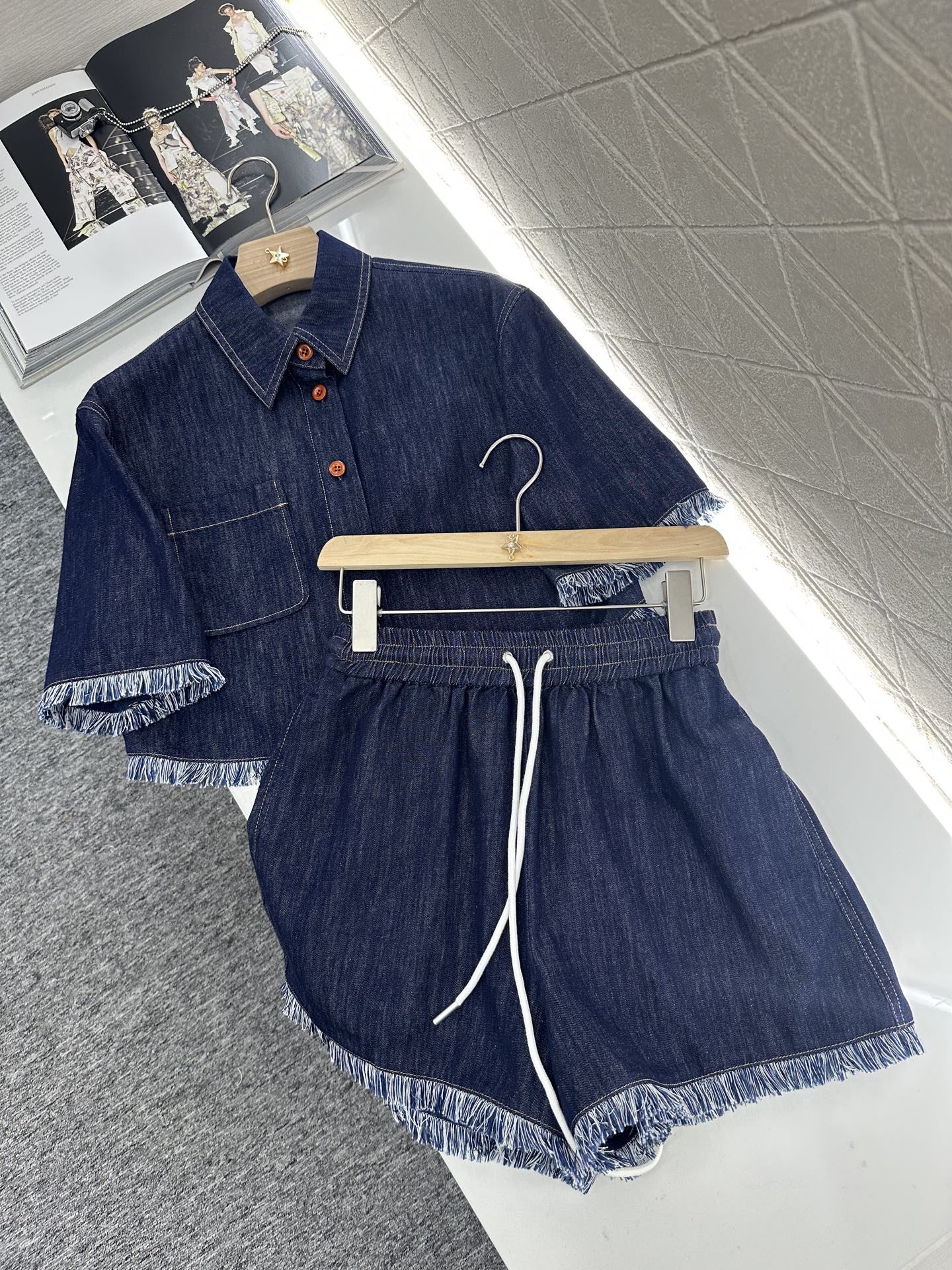 Z*♥2025 new product Denim shirt set