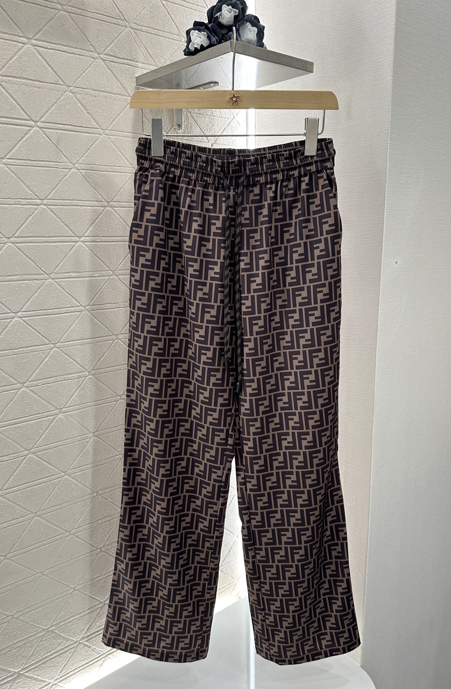 F*♥2025 new products Printed trousers