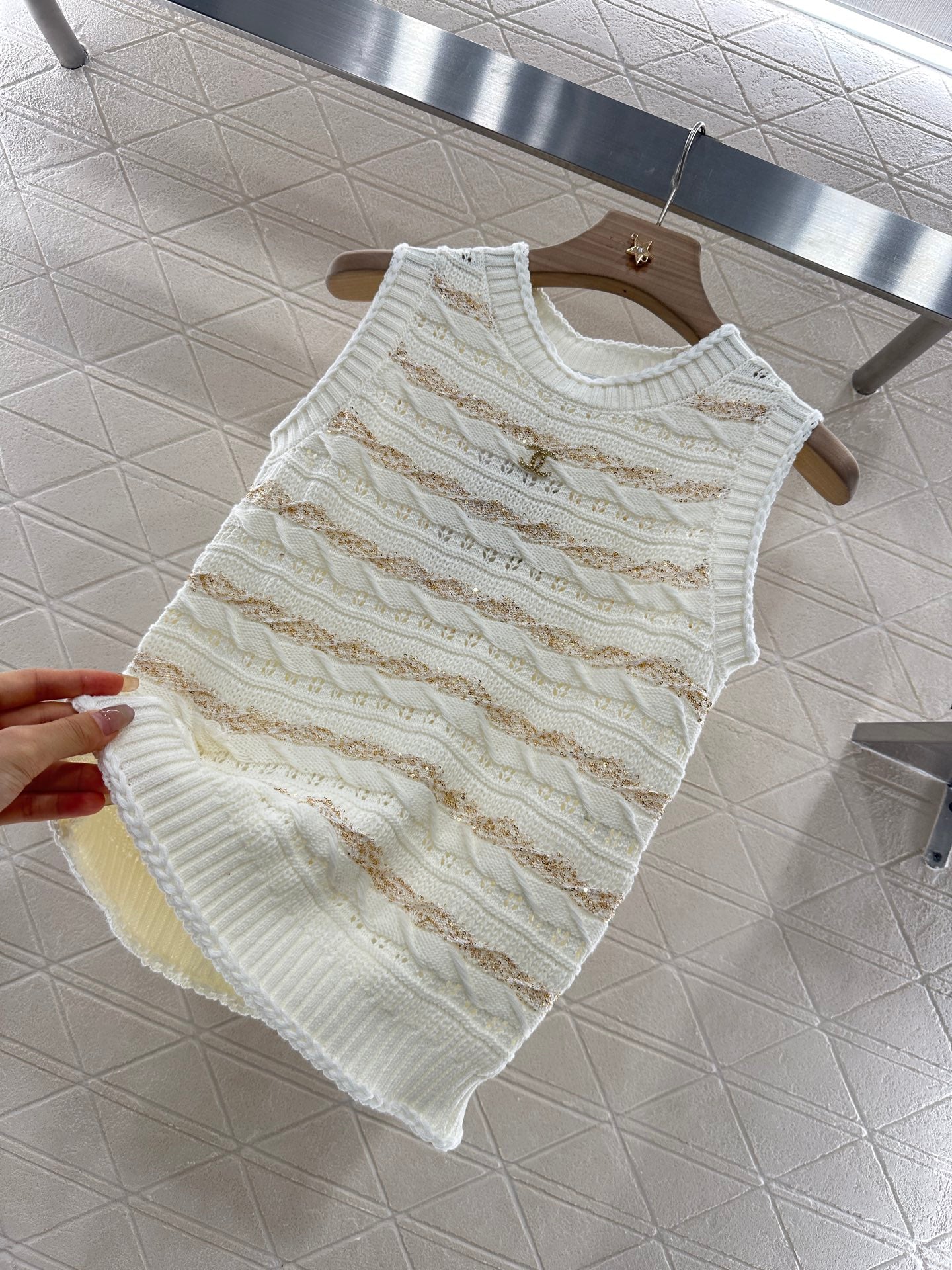 C*♥2025 New Arrival Knitted Vest