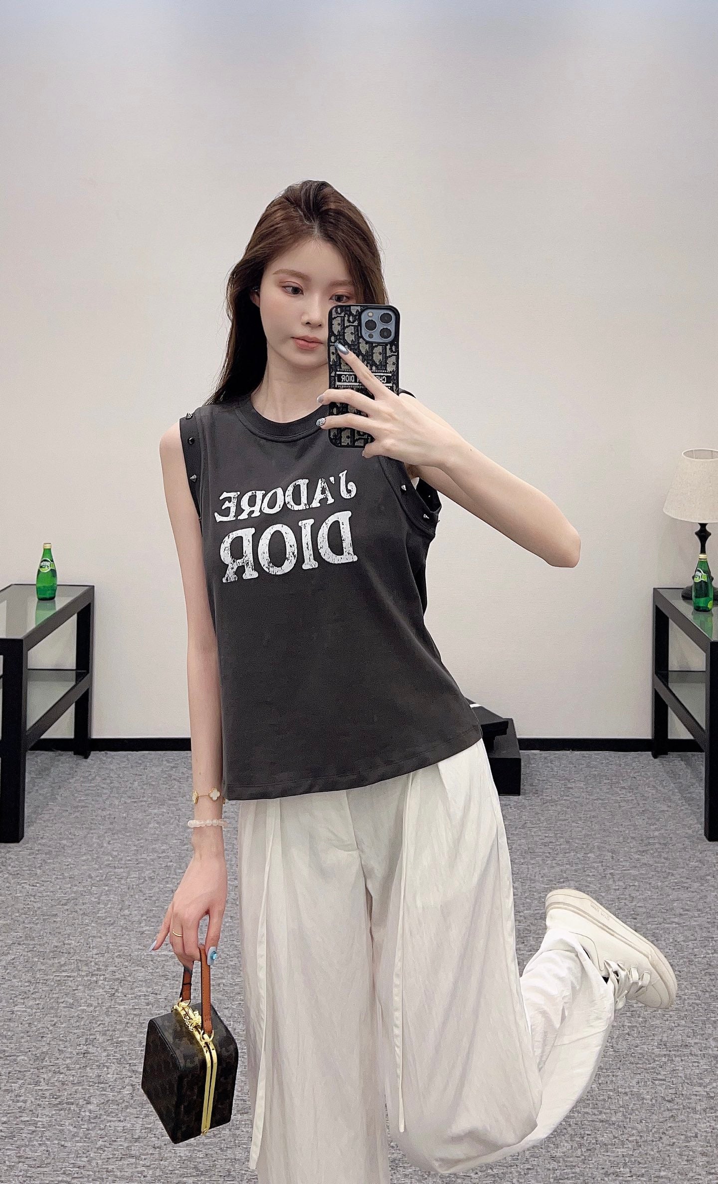 D*♥2025 new product Riveted cotton vest
