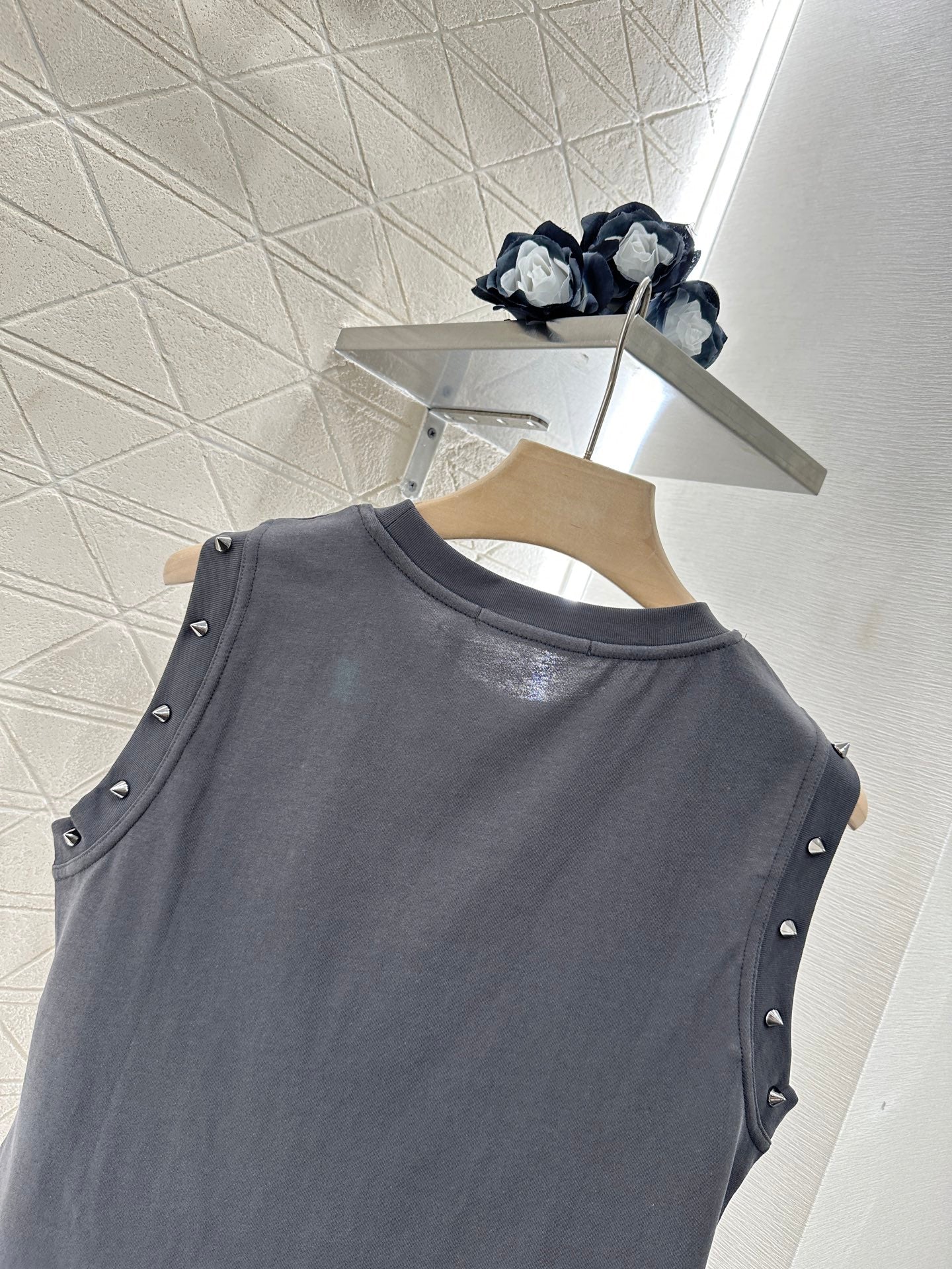 D*♥2025 new product Riveted cotton vest