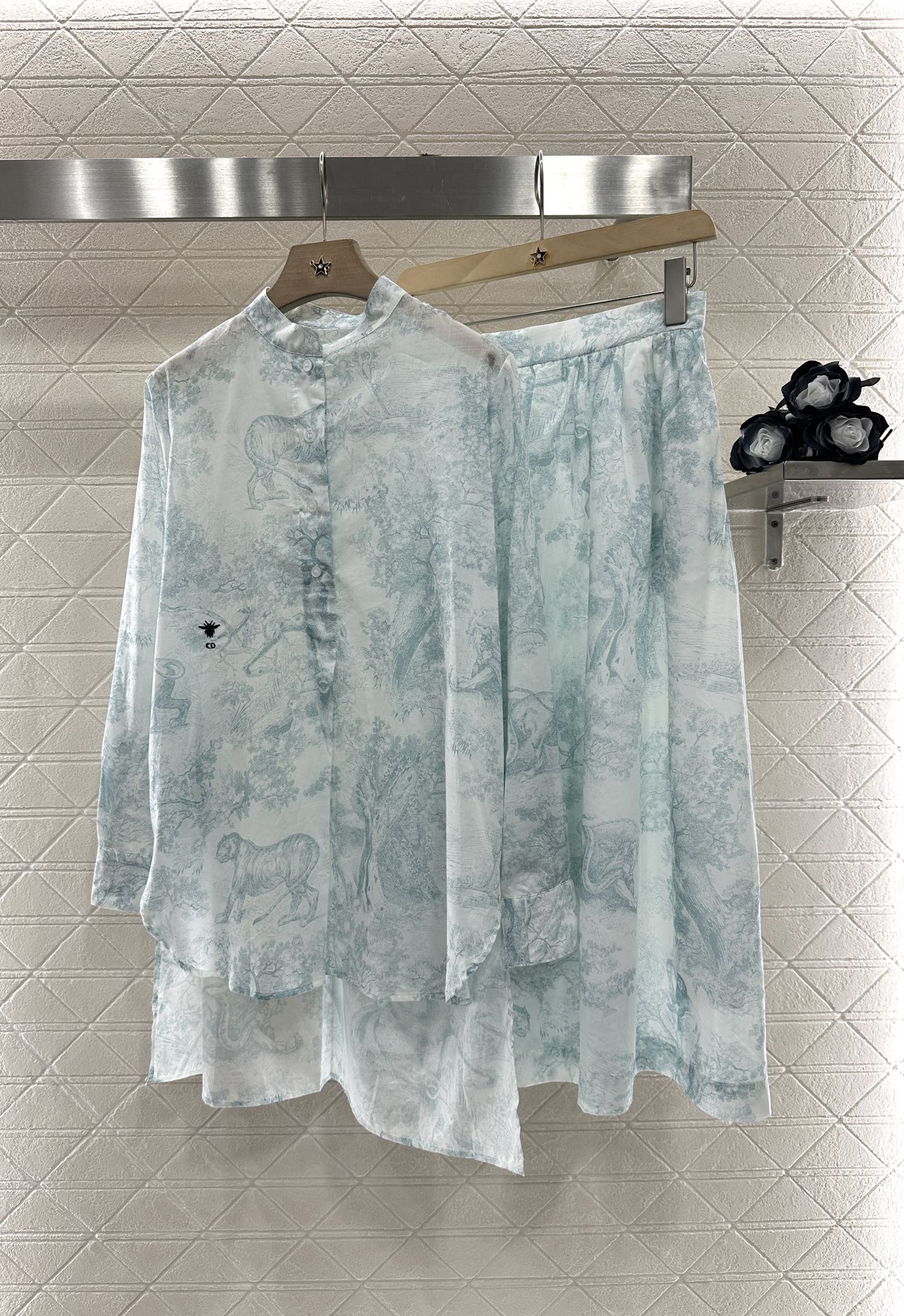 D*♥2025 new product Printed shirt and skirt set