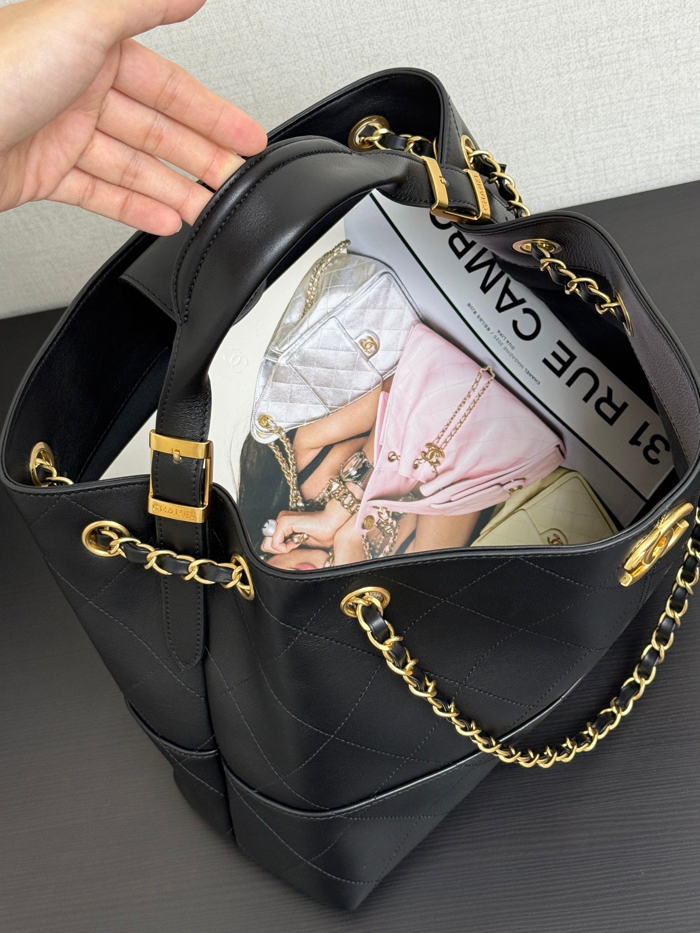C*2025 new handbags on the catwalk