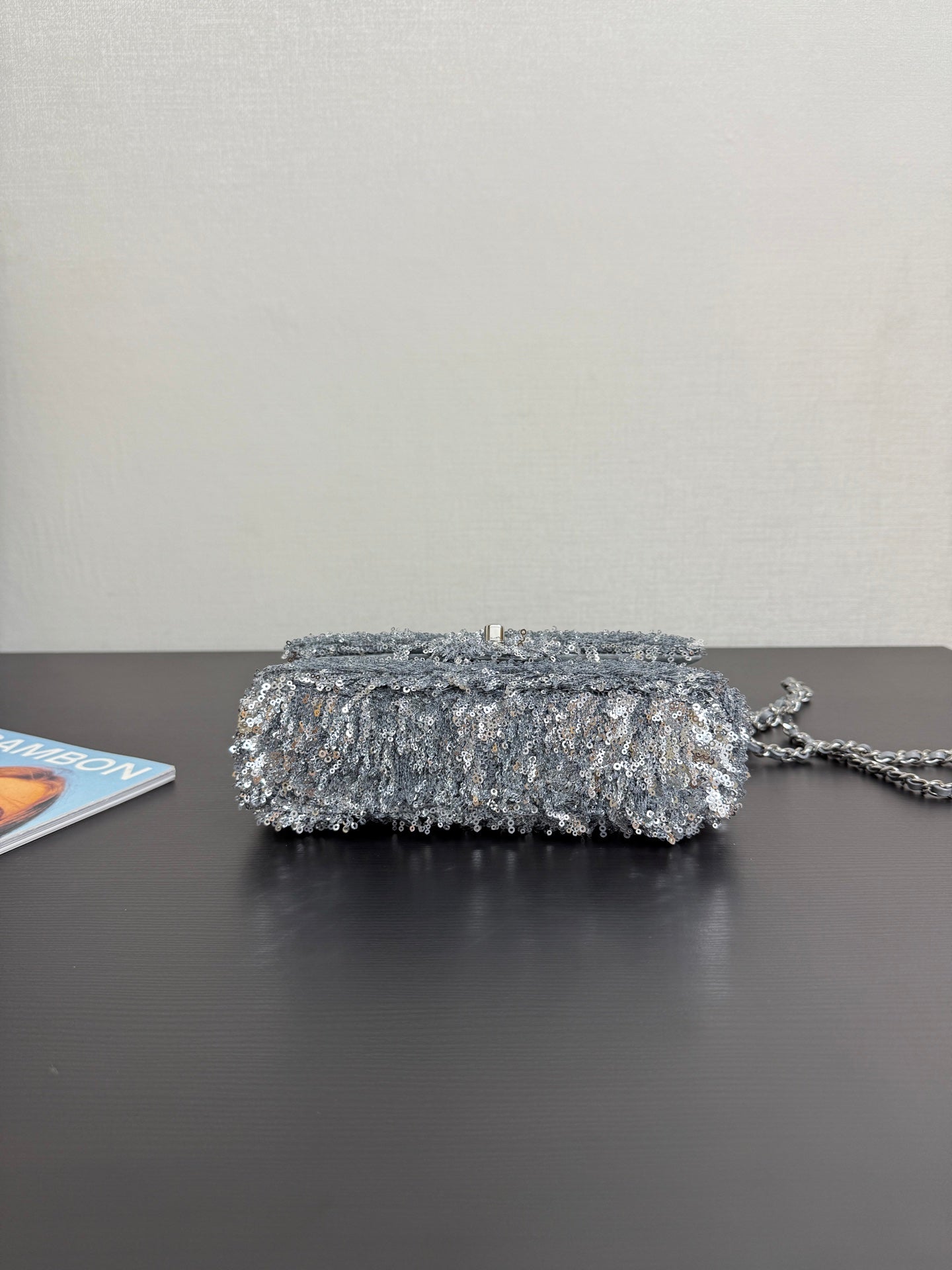 C* New Arrival Sequined CF Flap Bag
