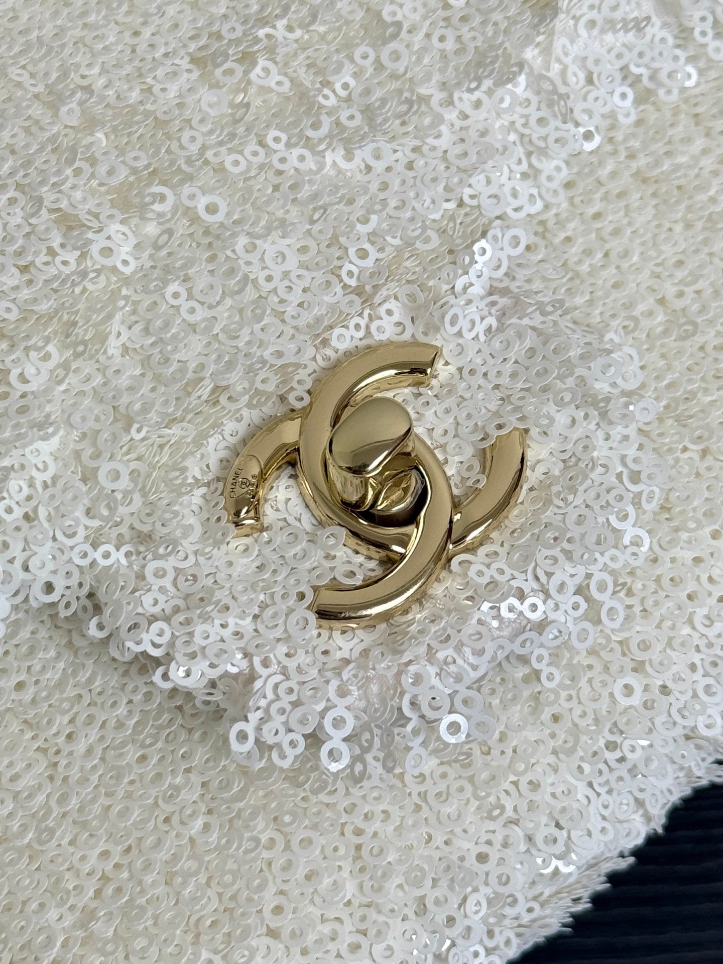 C* New Arrival Sequined CF White Flap Bag
