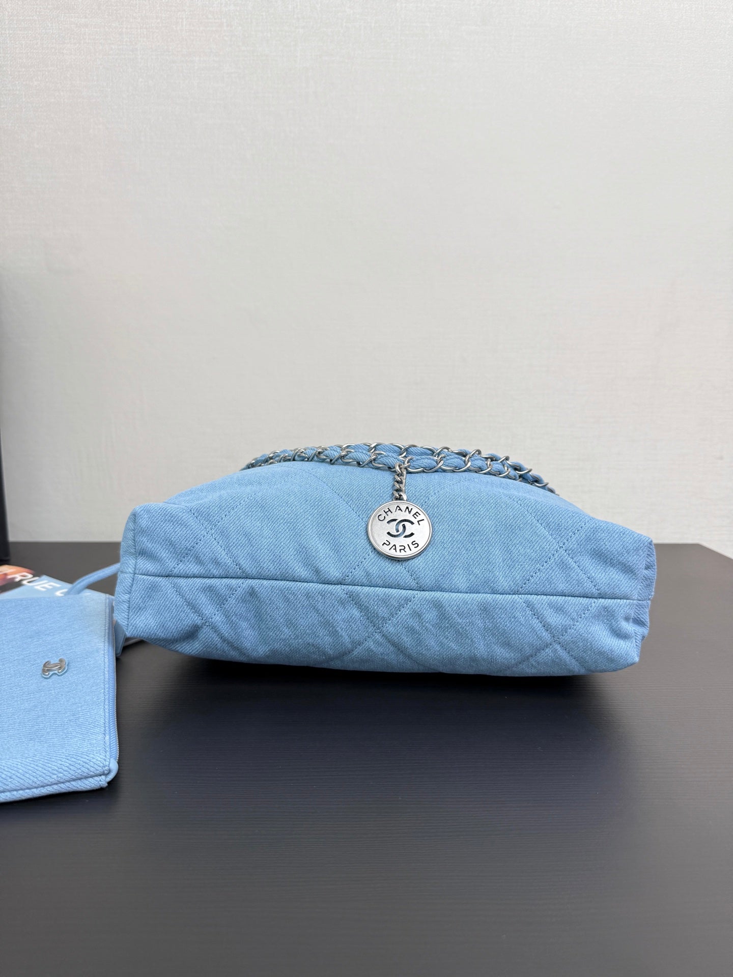 2025 new denim 22bag丨