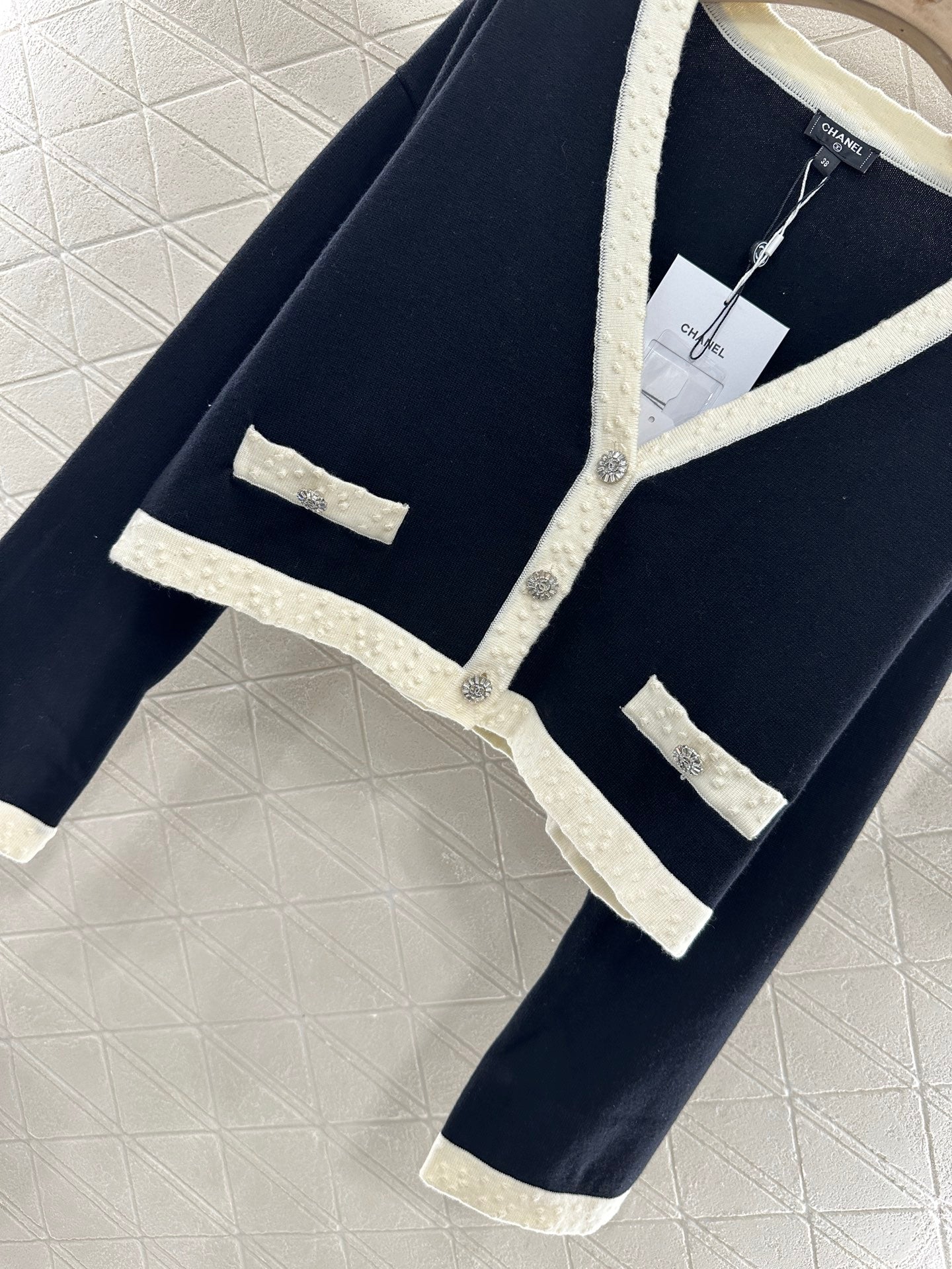 C*♥2025 new product Short knitted cardigan