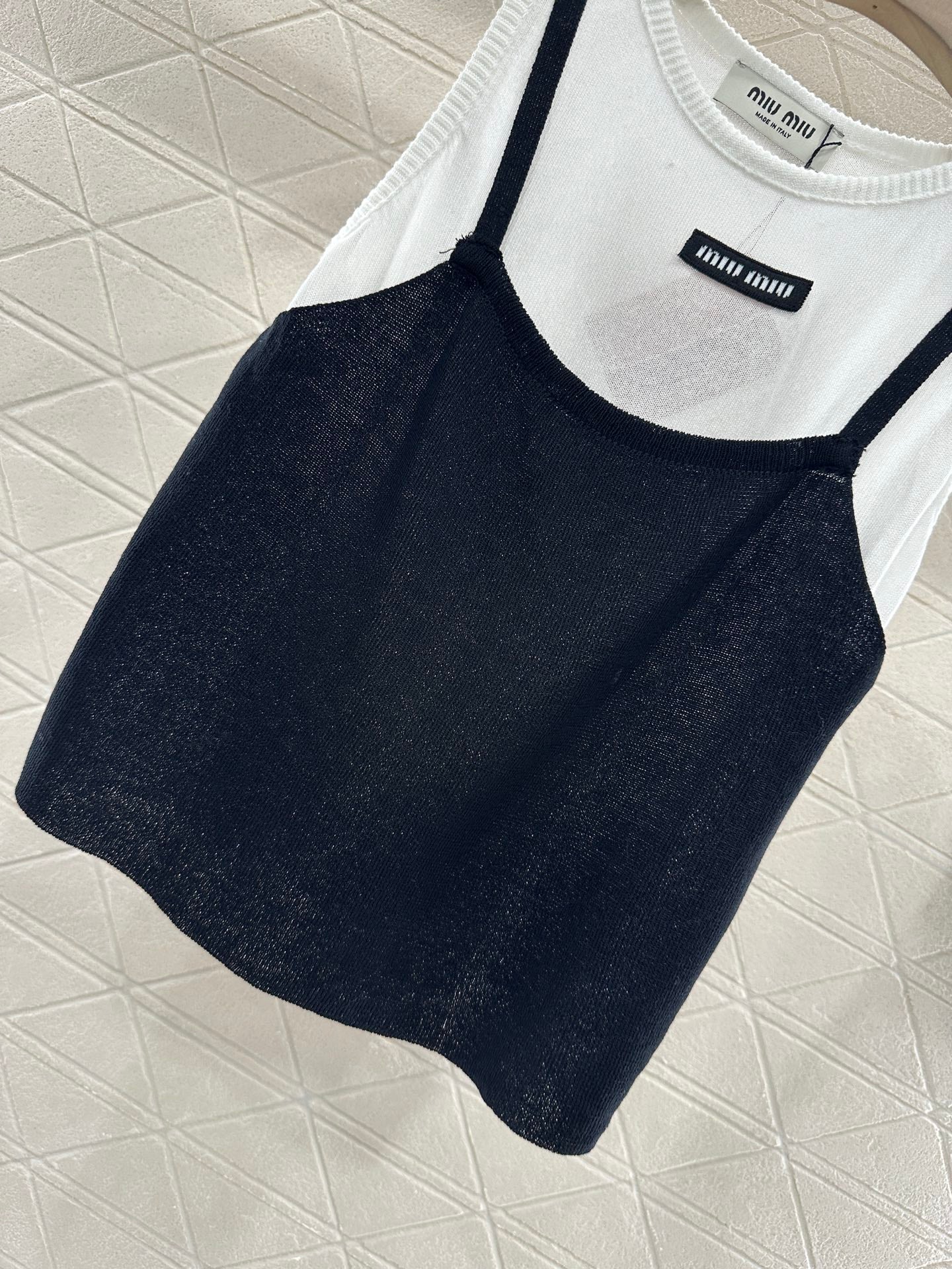 Mi*mi*♥2025 new product Fake two-piece vest