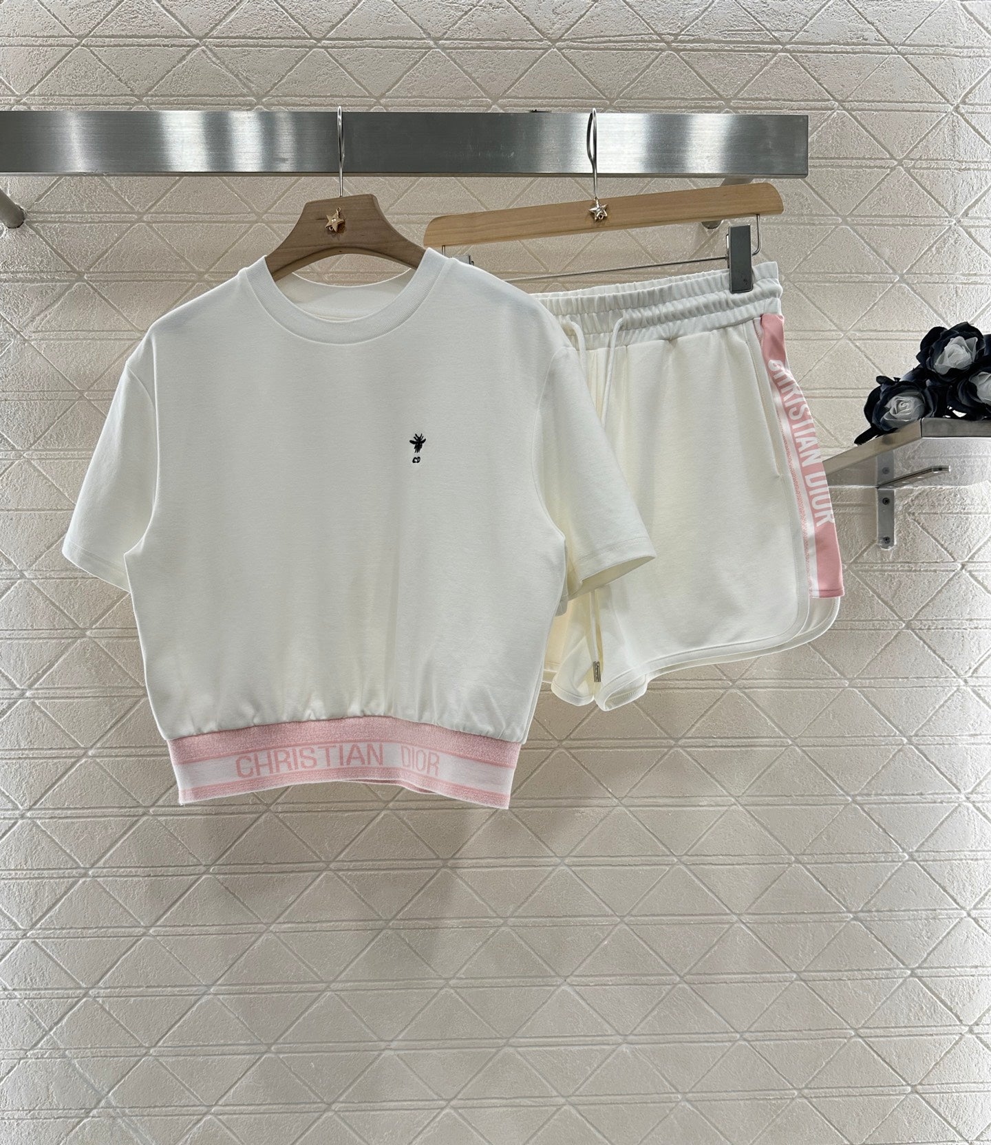 D*♥New arrival Round neck ribbon top and shorts set