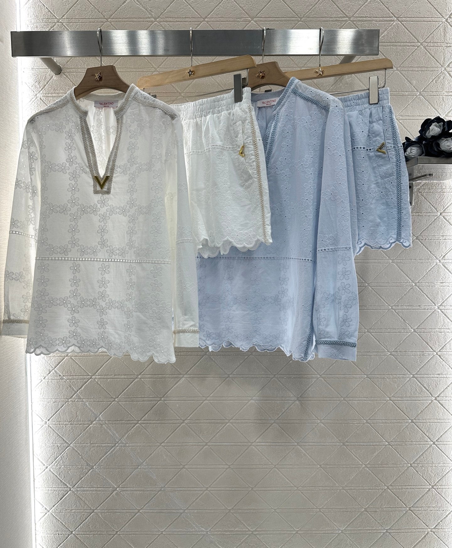 V*♥New Arrival Embroidered Top and Shorts Set