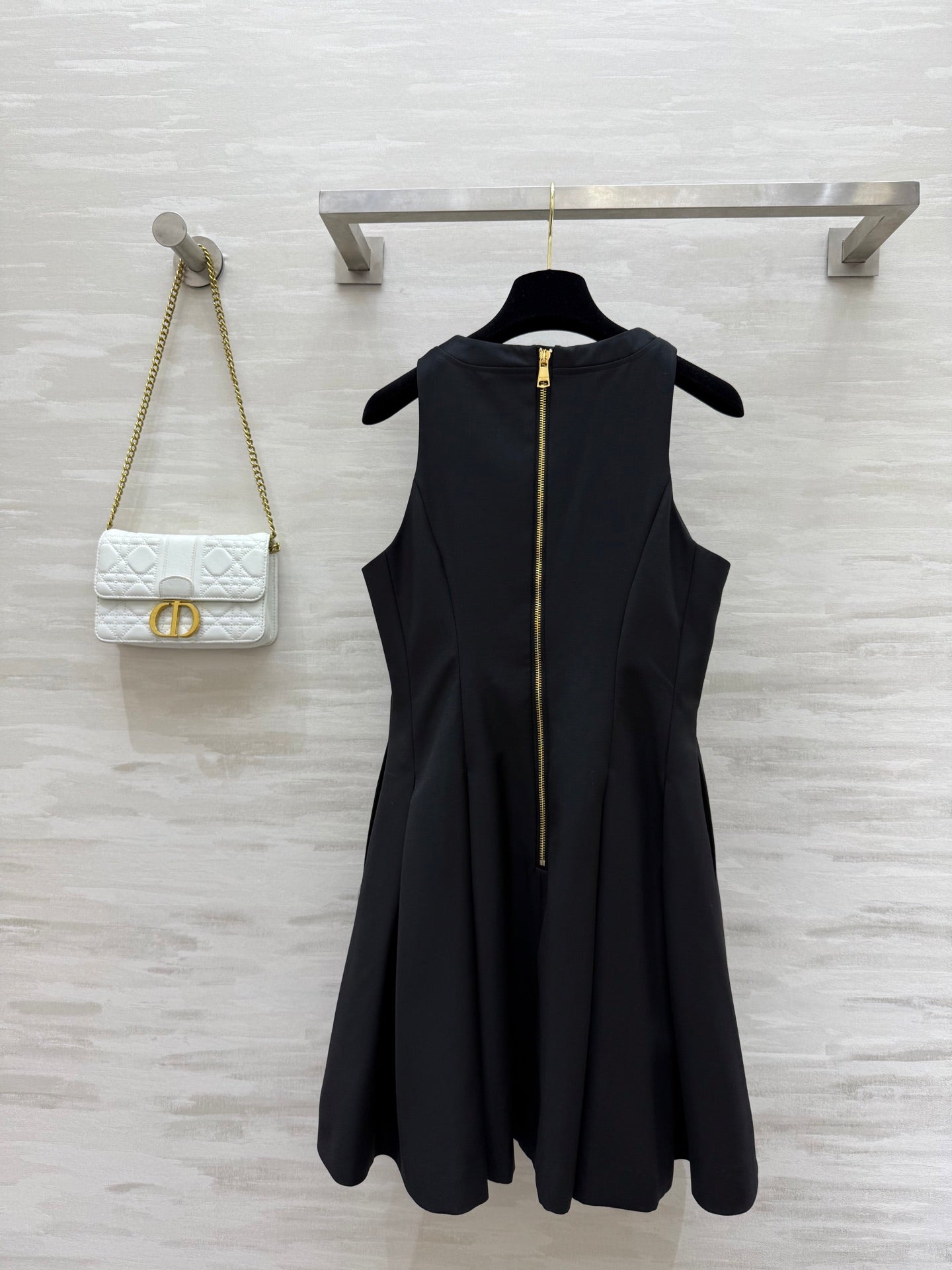 B*♥2025 New Arrivals Sleeveless Dress with Logo