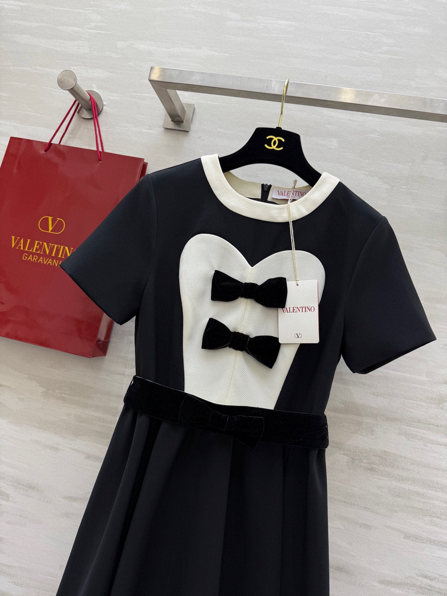 V*♡²⁵Retro palace style bow dress