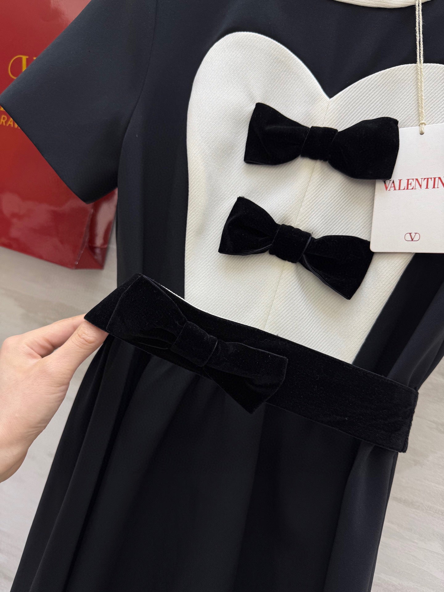V*♡²⁵Retro palace style bow dress