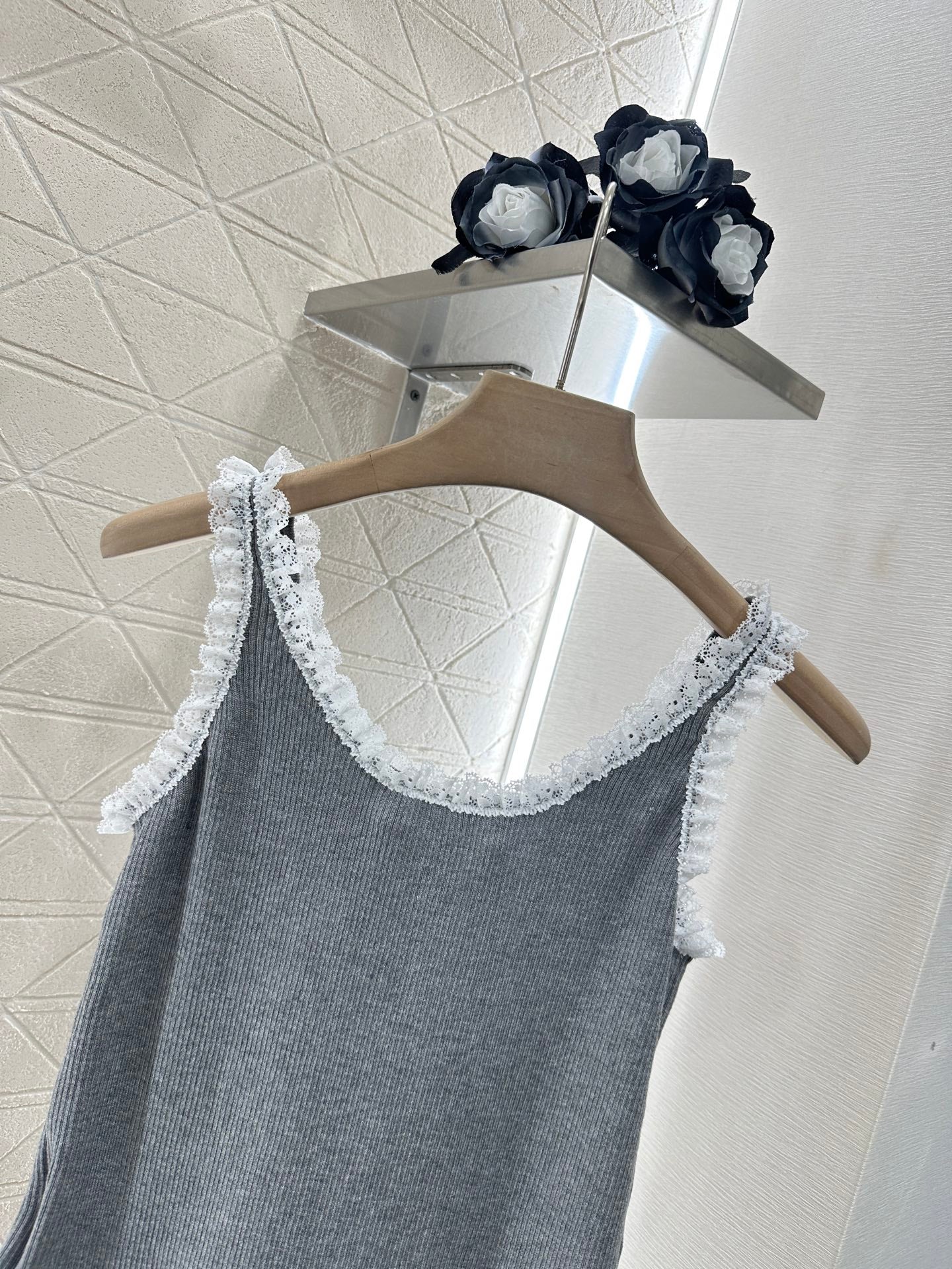 Mi*mi*♥2025 new product Lace vest