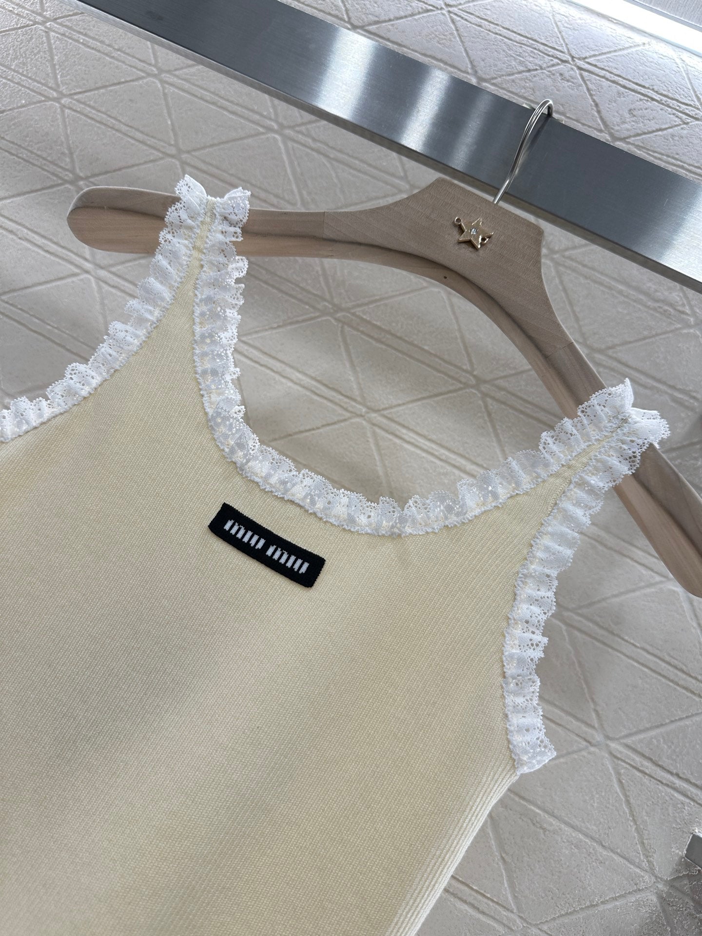 Mi*mi*♥2025 new product Lace vest
