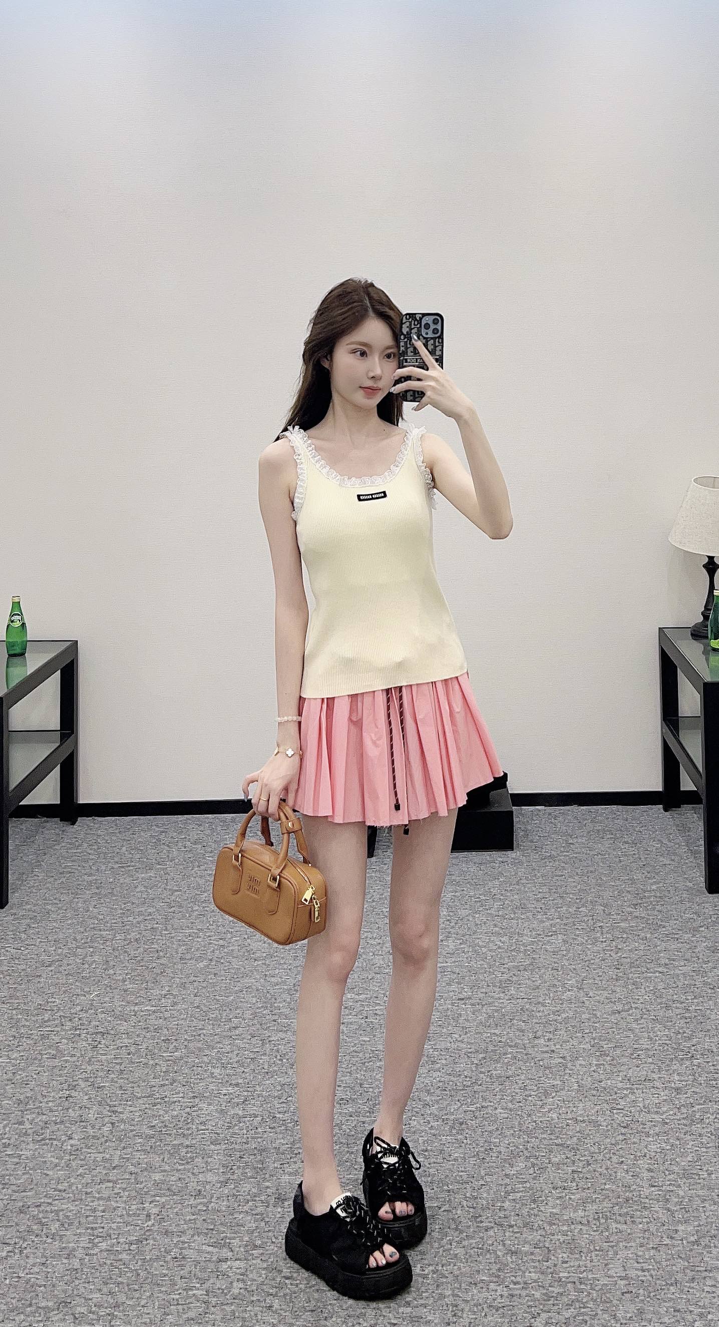 Mi*mi*♥2025 new product Lace vest