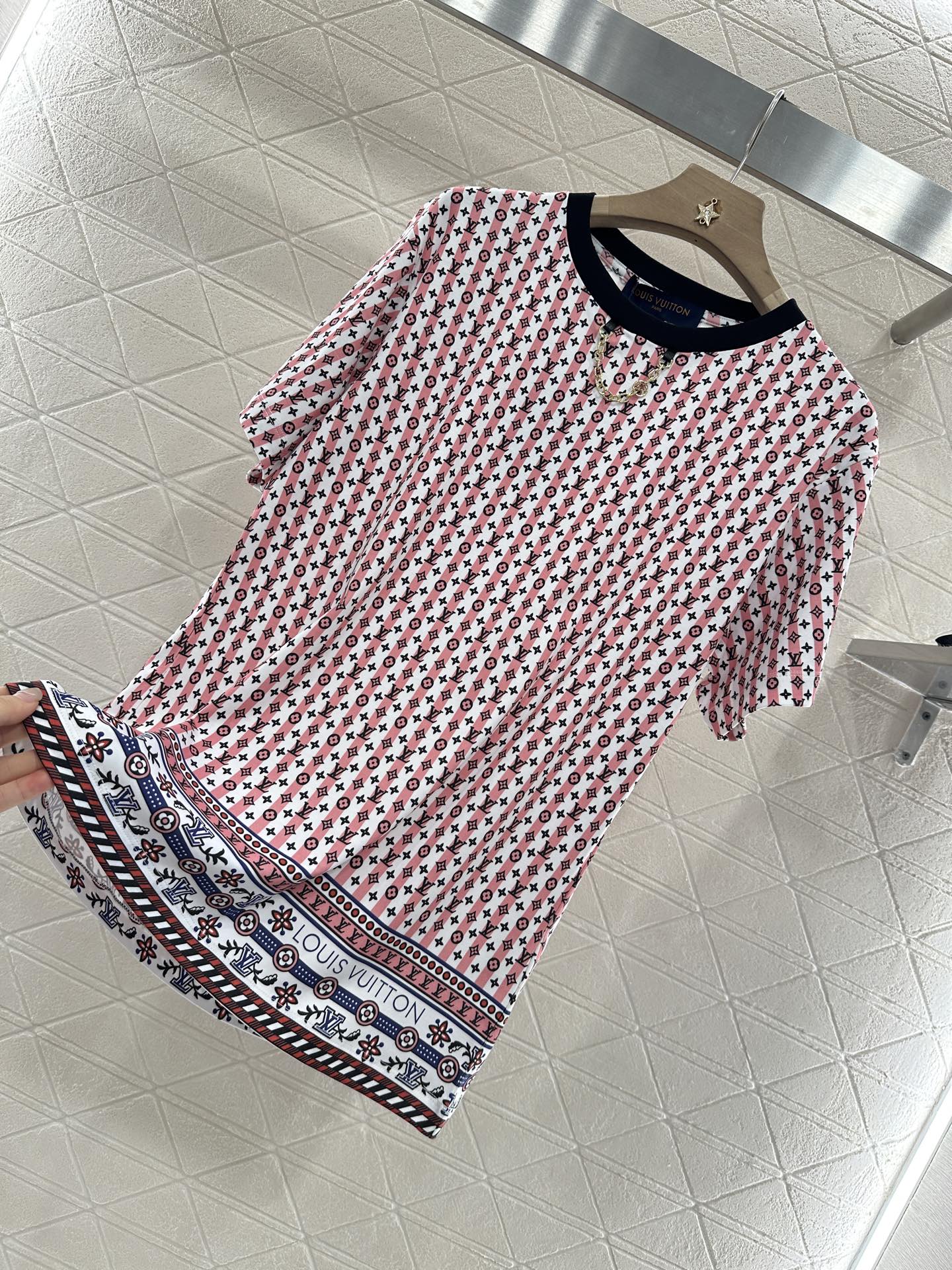 L*♥2025 new product Printed chain short sleeves