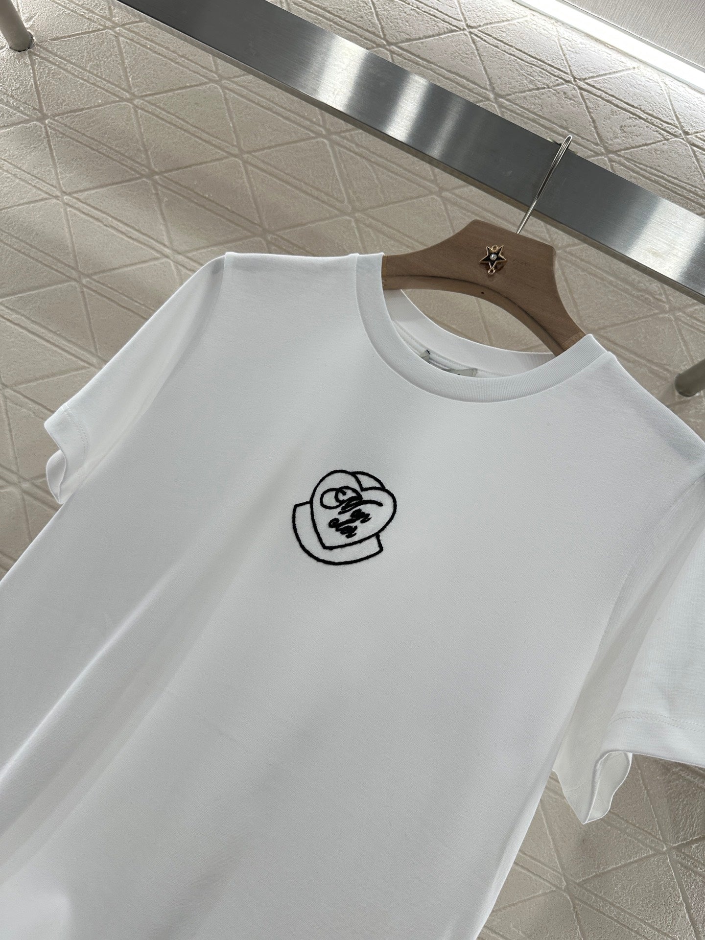 M*♥2025 new product Heart letter short sleeves