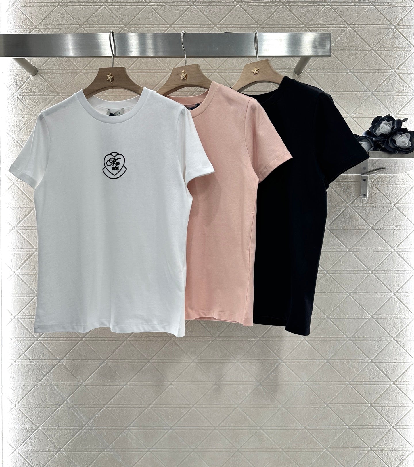M*♥2025 new product Heart letter short sleeves