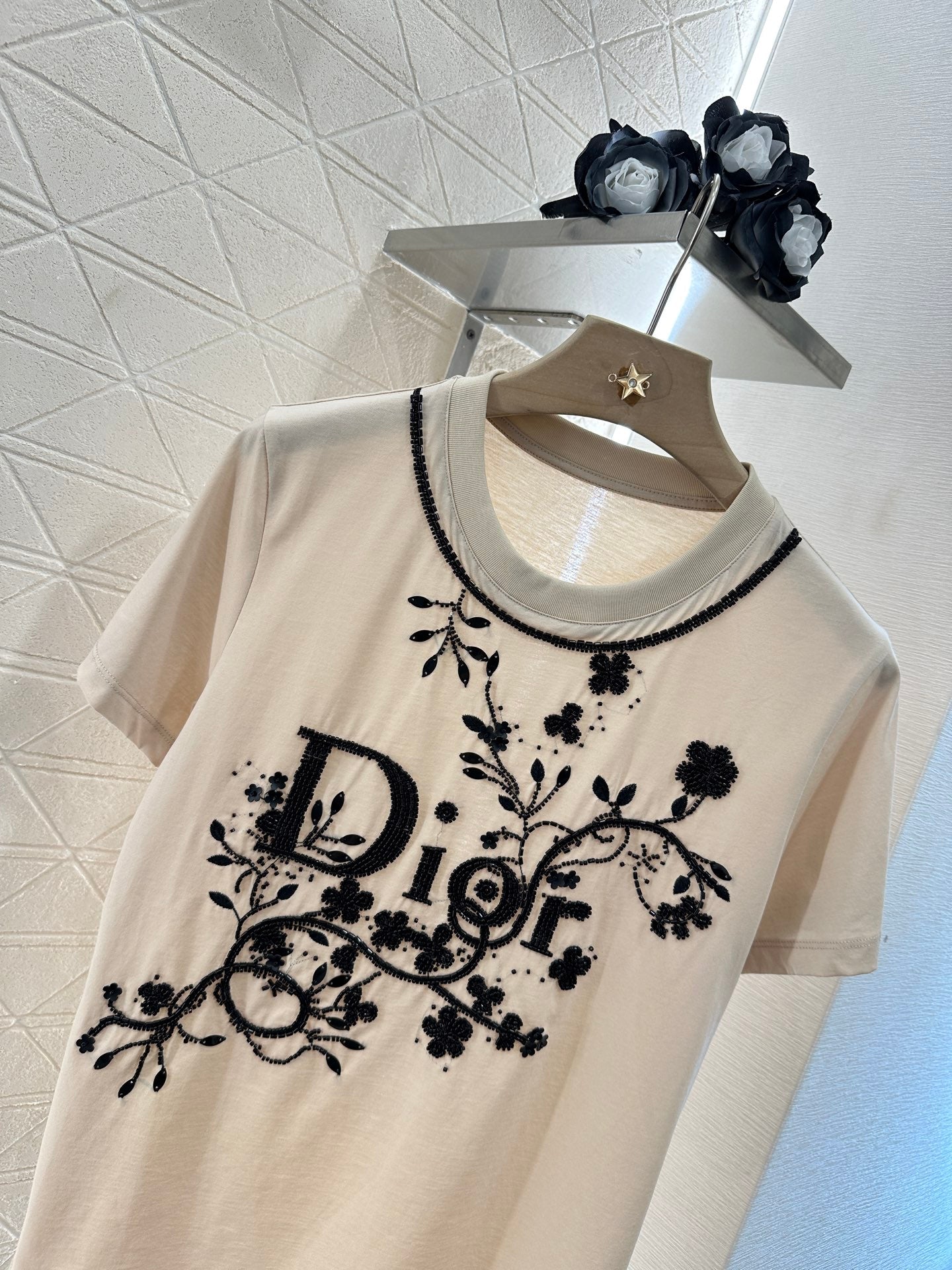 D*♥2025 new products Embroidered short sleeves