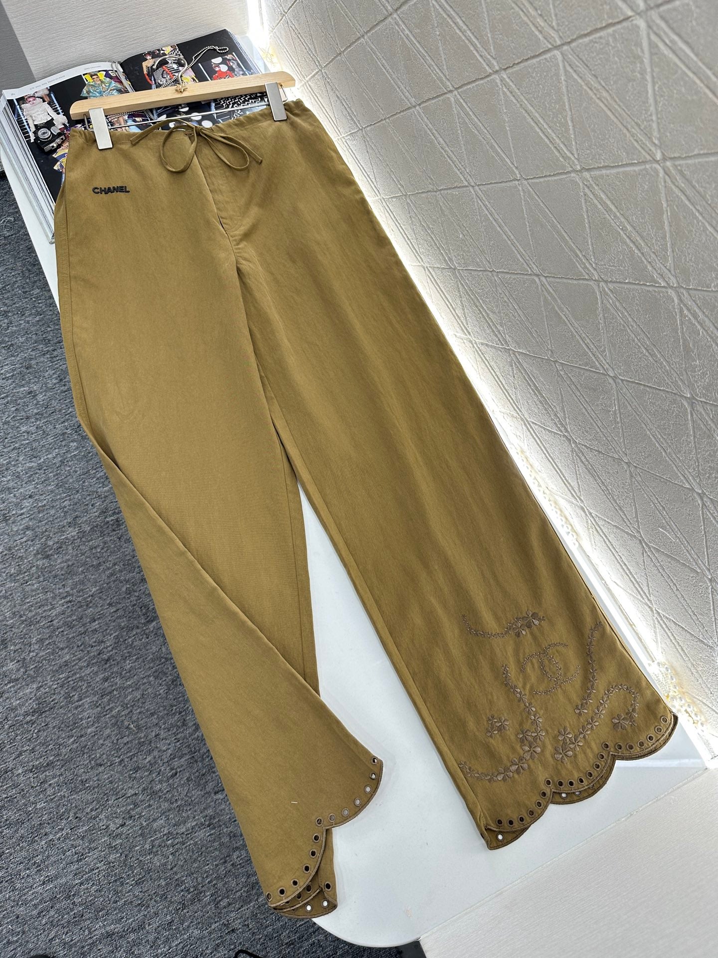 C*♥2025 new products Embroidered wide-leg trousers