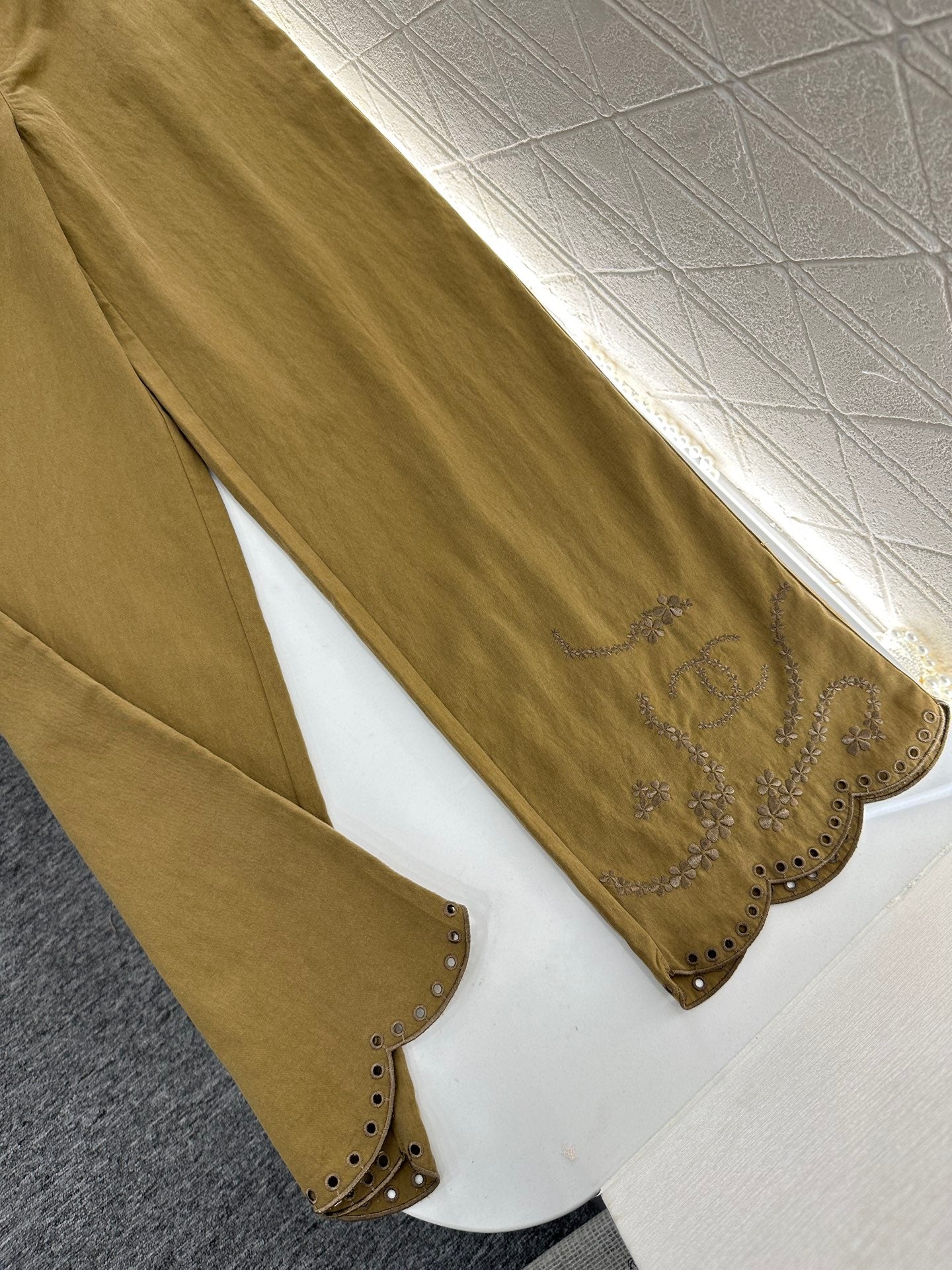 C*♥2025 new products Embroidered wide-leg trousers