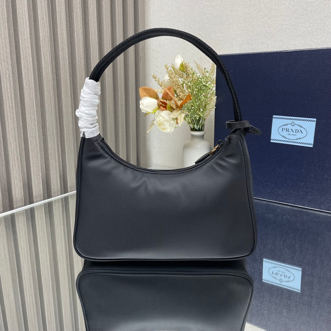 Newest Nylon Bags