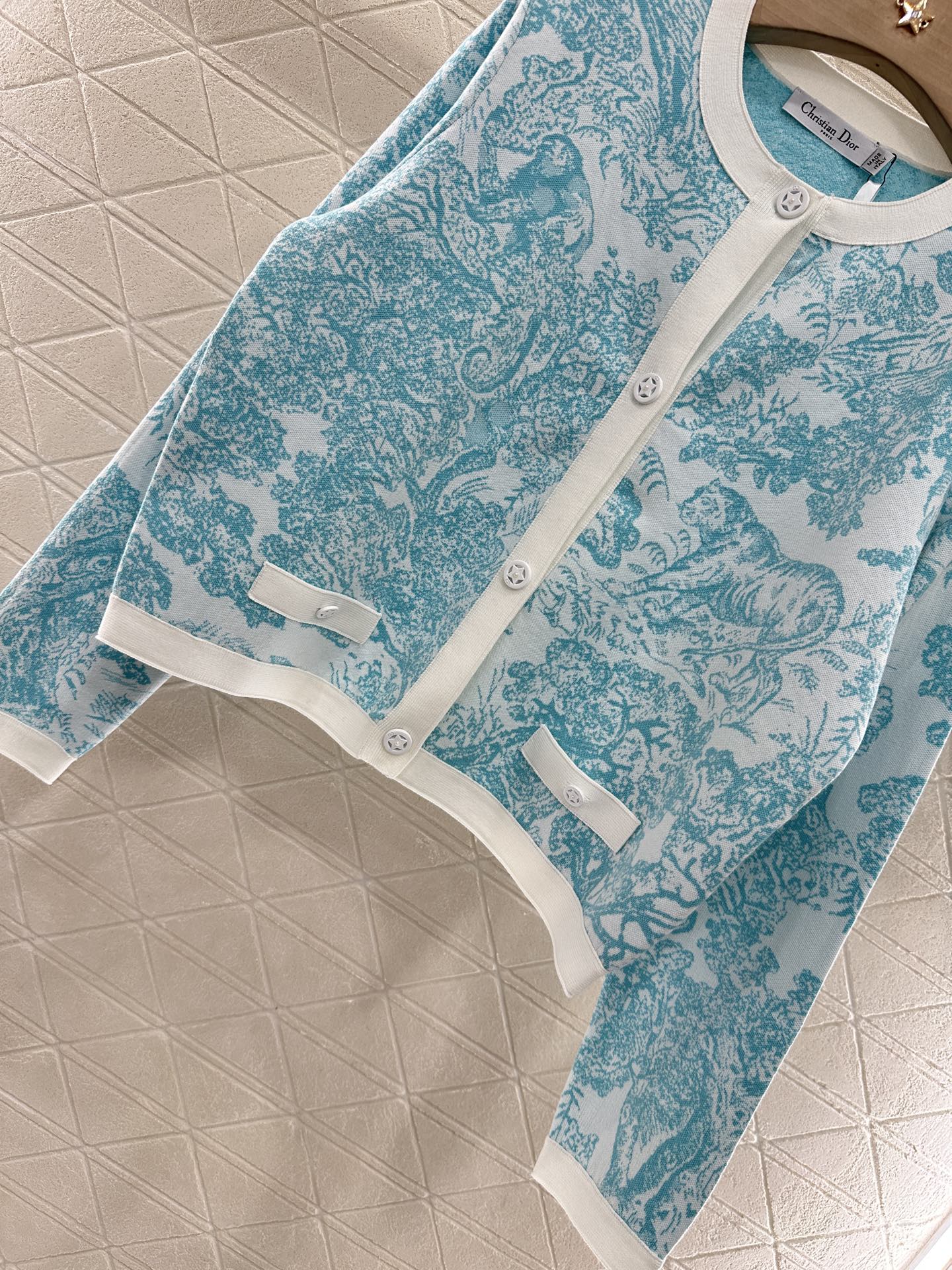 D*♥2025 new product Jacquard knitted cardigan