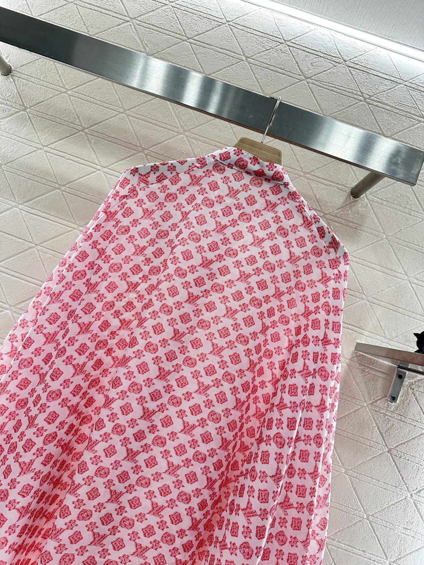 Louis *♥2025 new products Cape shirt