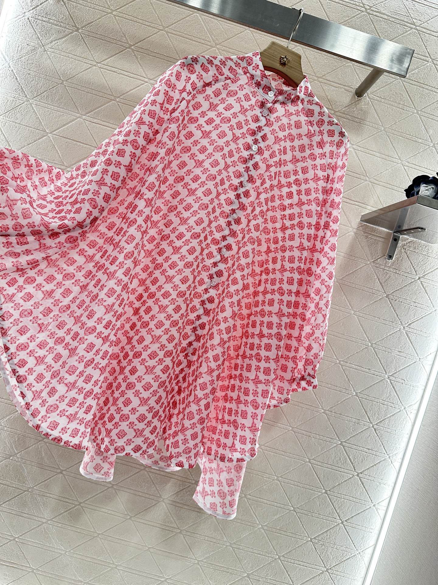 Louis *♥2025 new products Cape shirt