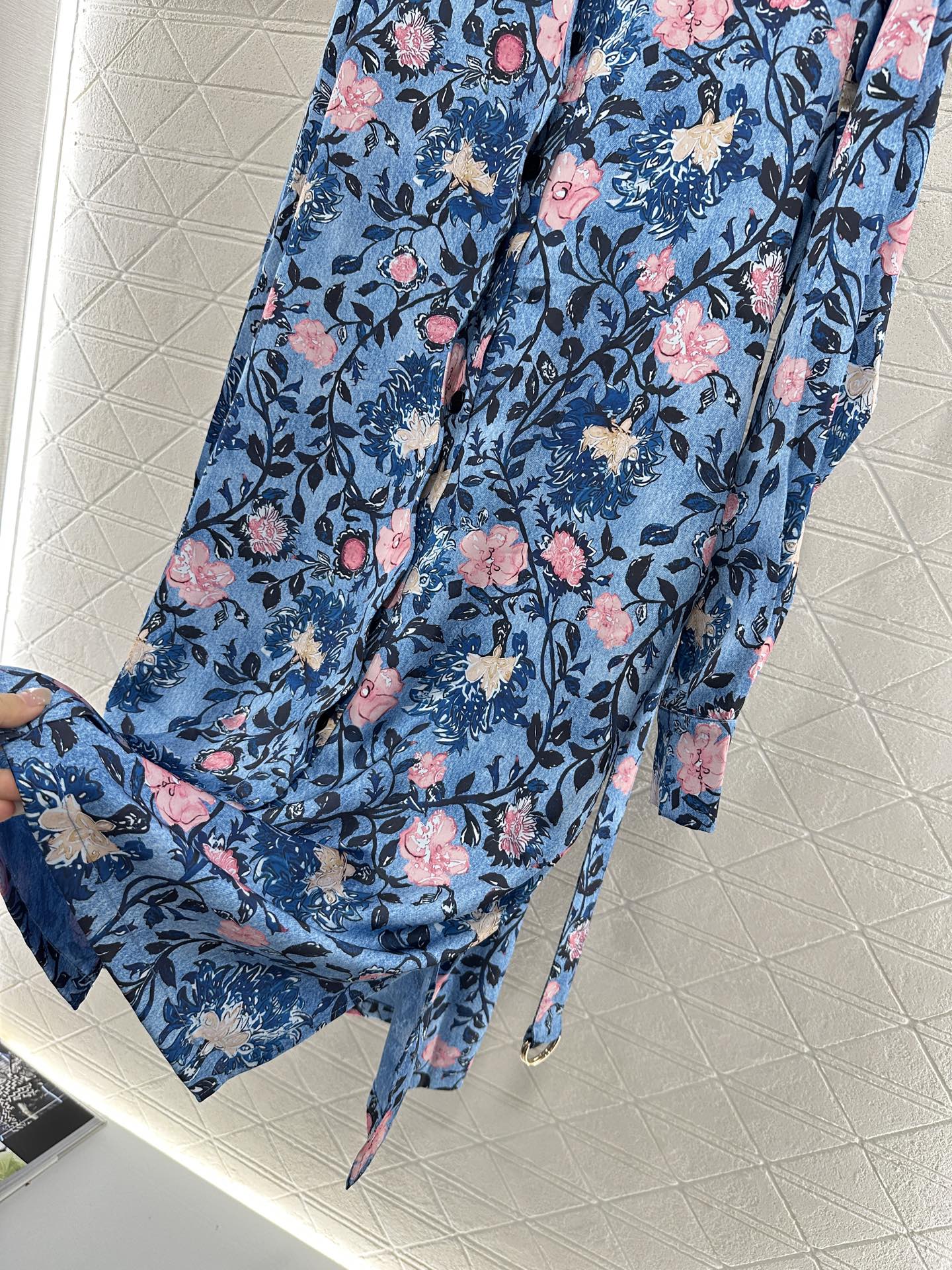 Louis *♥2025 new products Belt shirt dress