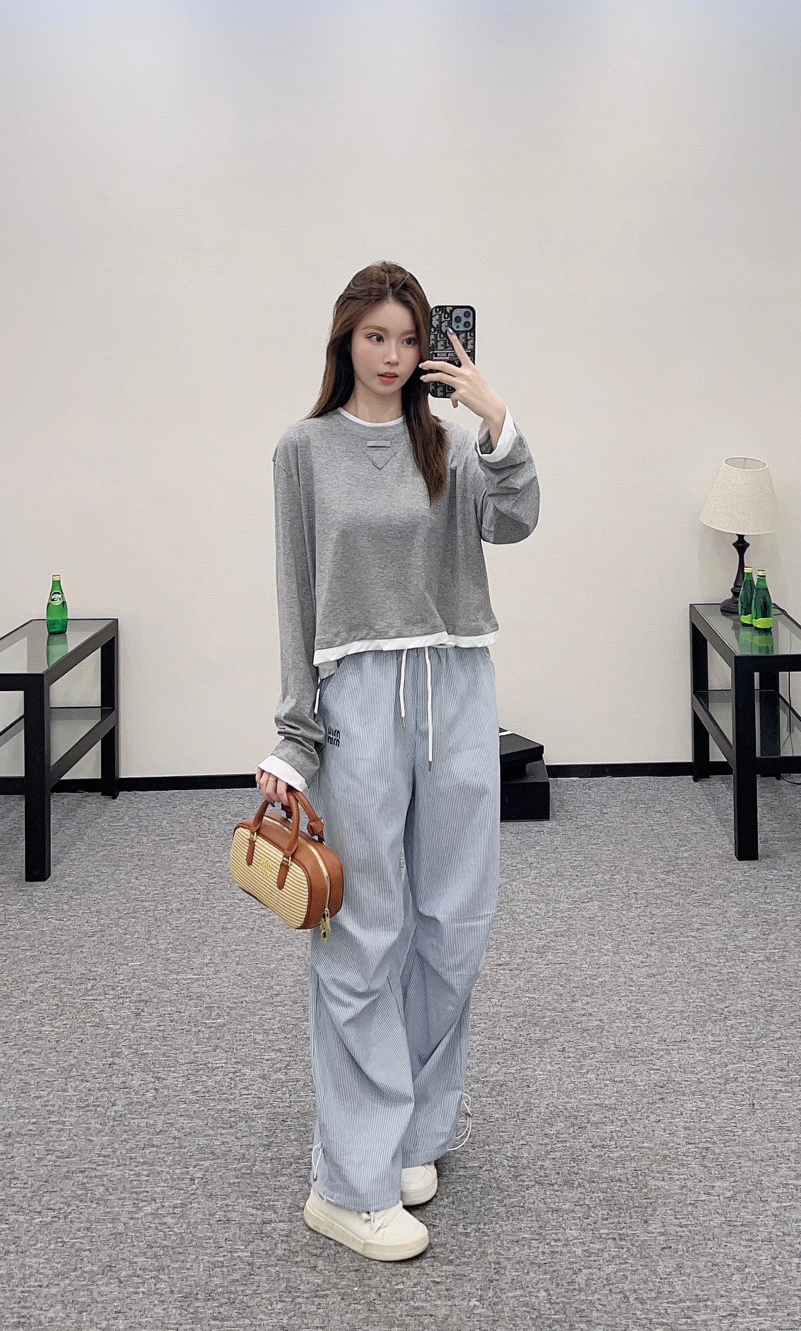 P*♥New arrival Round neck long sleeves