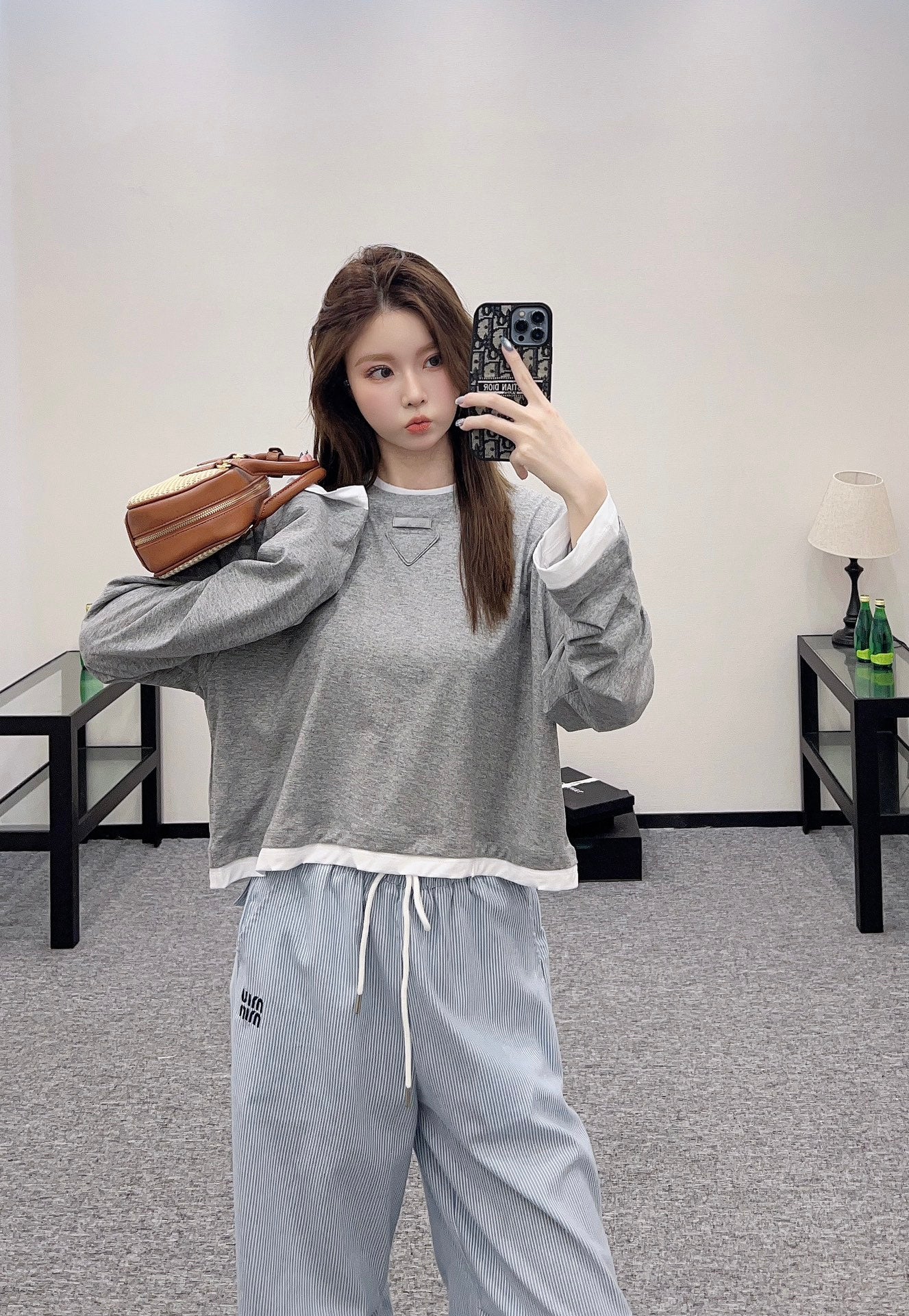 P*♥New arrival Round neck long sleeves