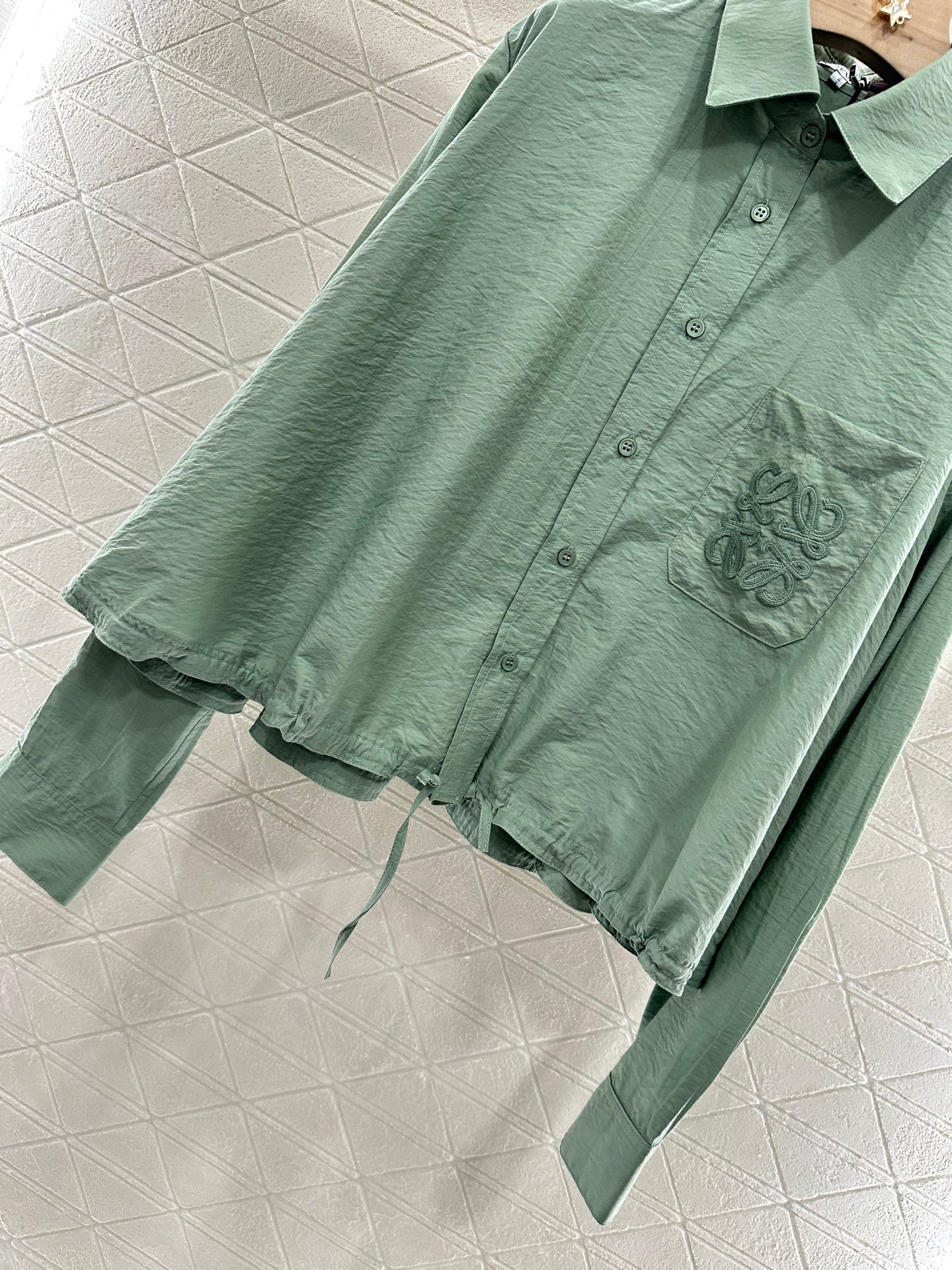 L*♥2025 new product Long-sleeved shirt