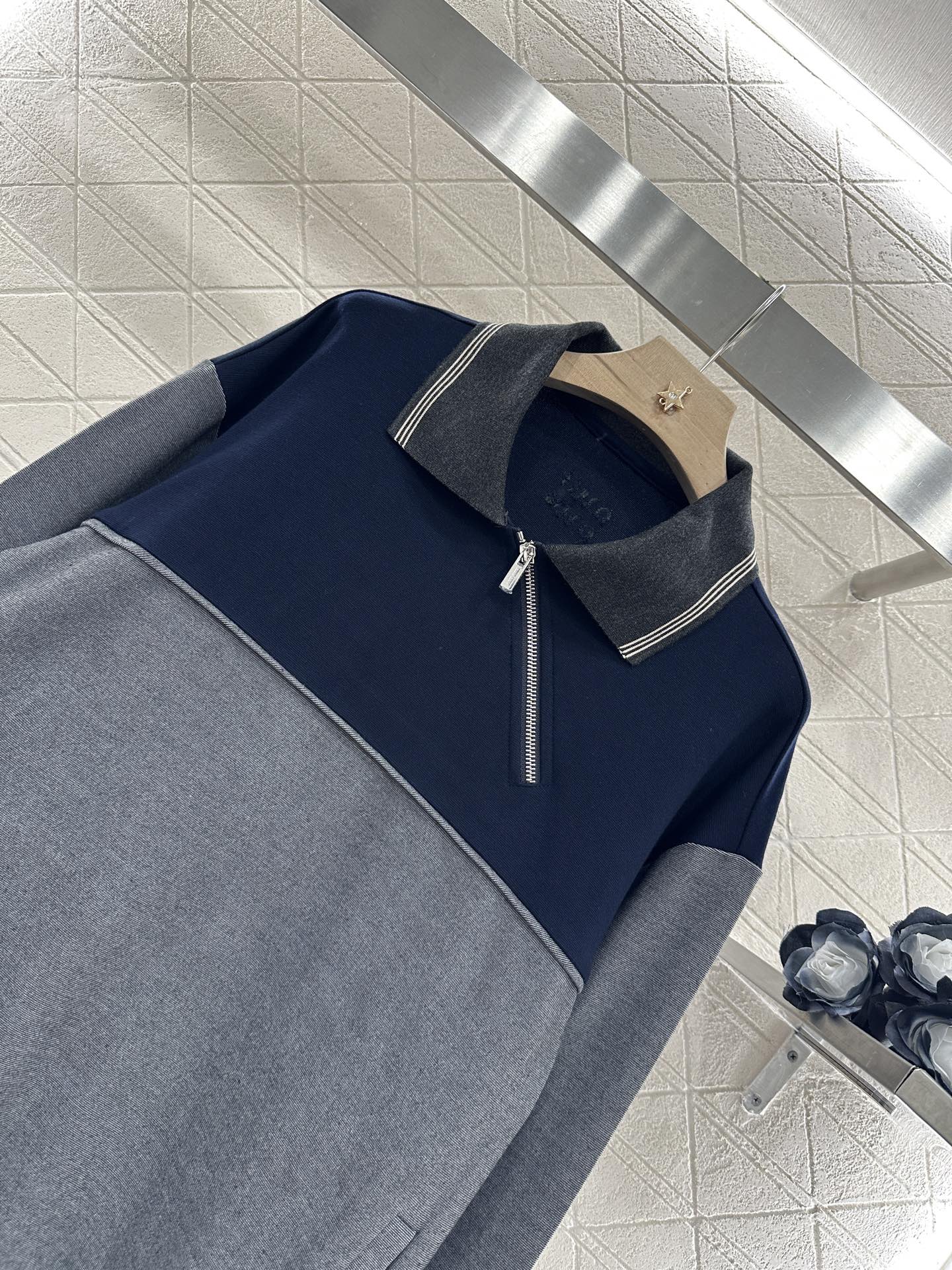 Mi*mi*♥2025 new product Half-open sweatshirt