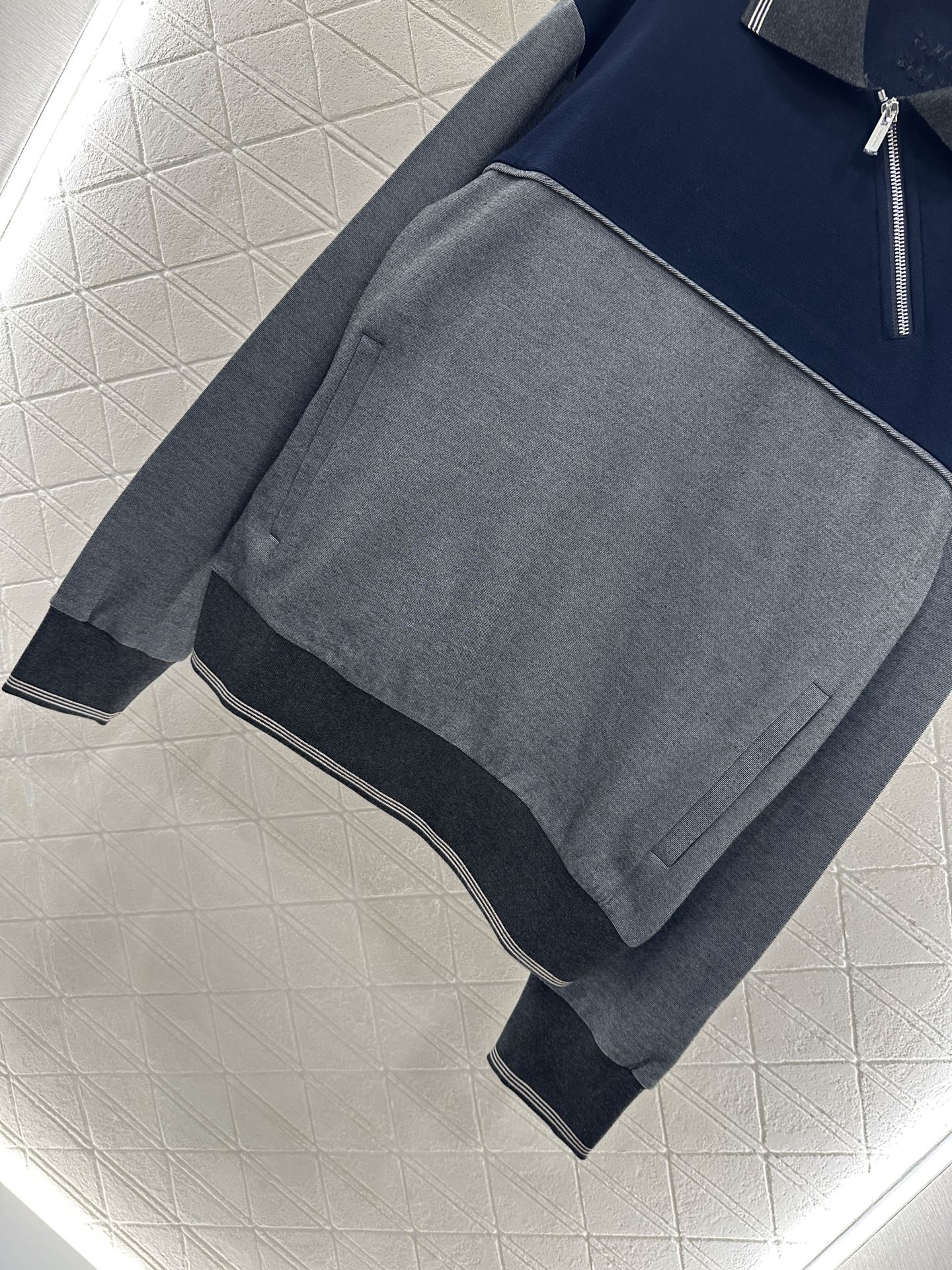Mi*mi*♥2025 new product Half-open sweatshirt