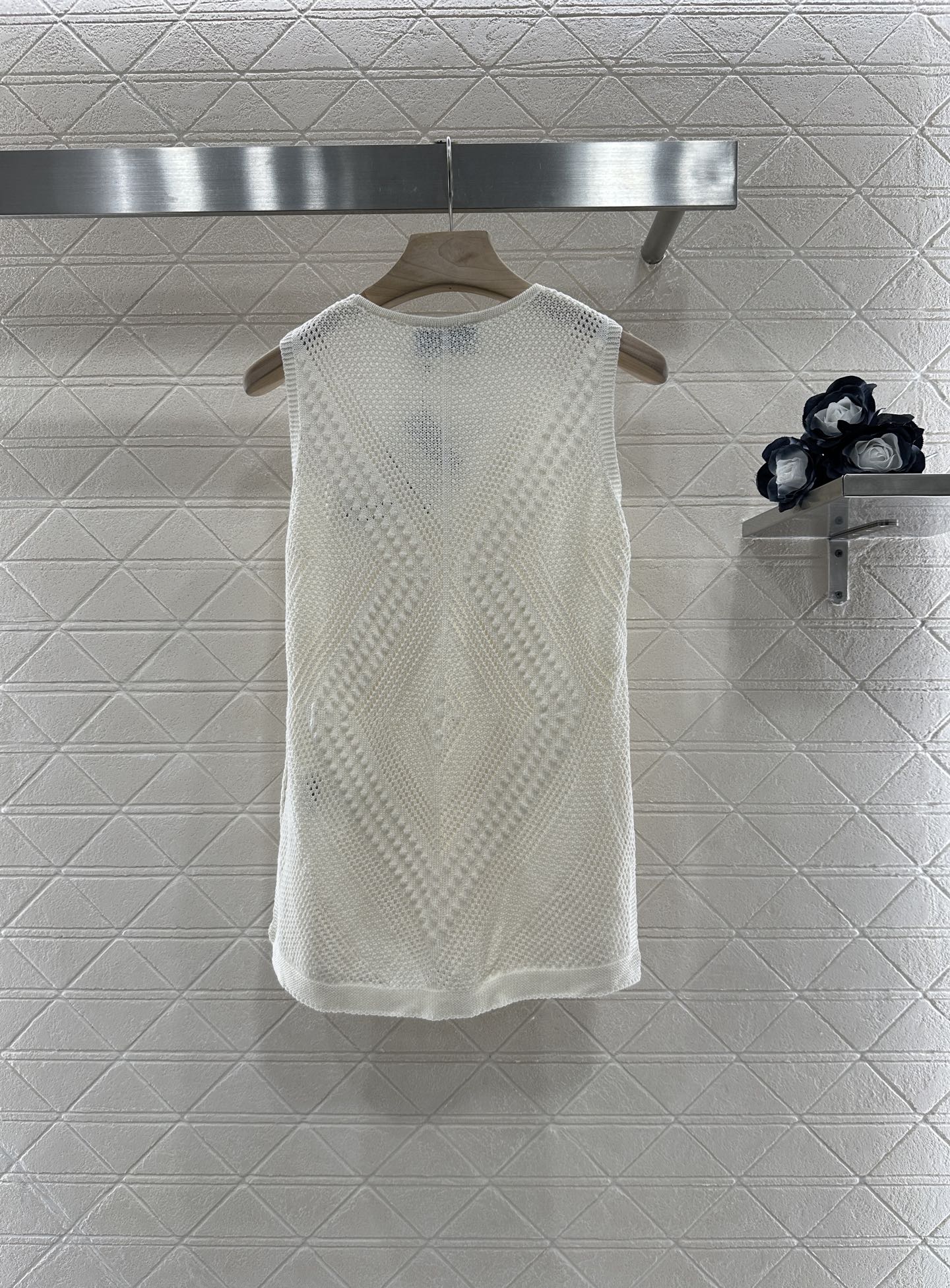 P*♥2025 new product Hollow knitted vest