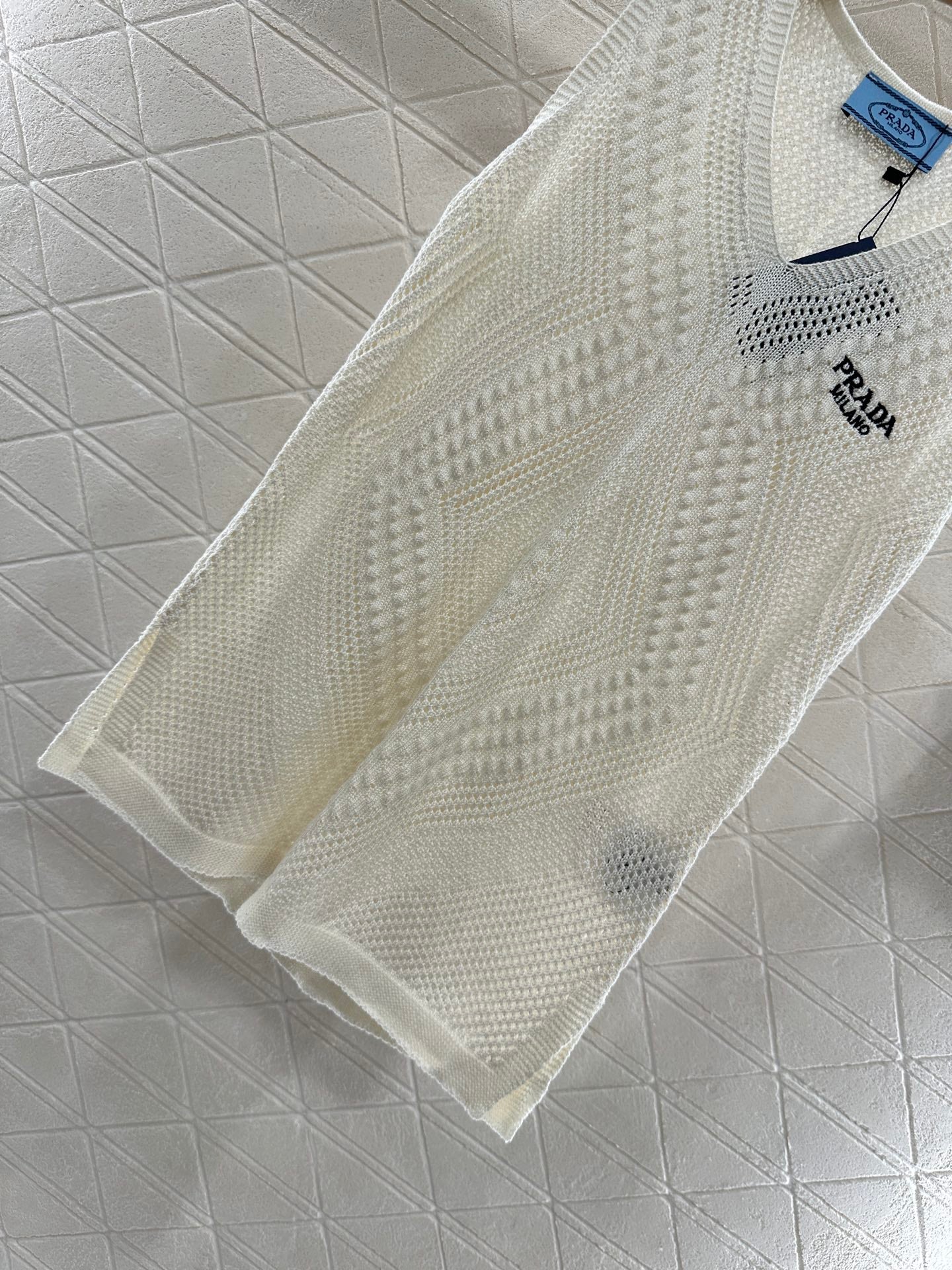 P*♥2025 new product Hollow knitted vest