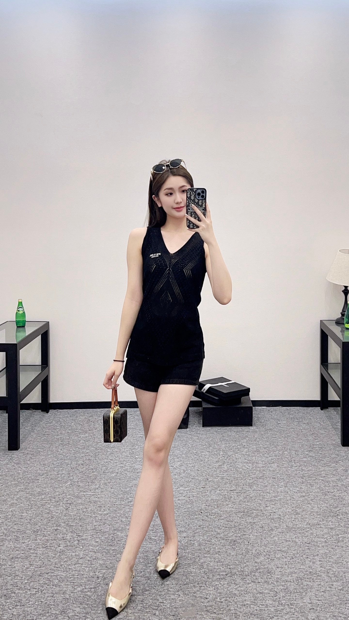 P*♥2025 new product Hollow knitted vest
