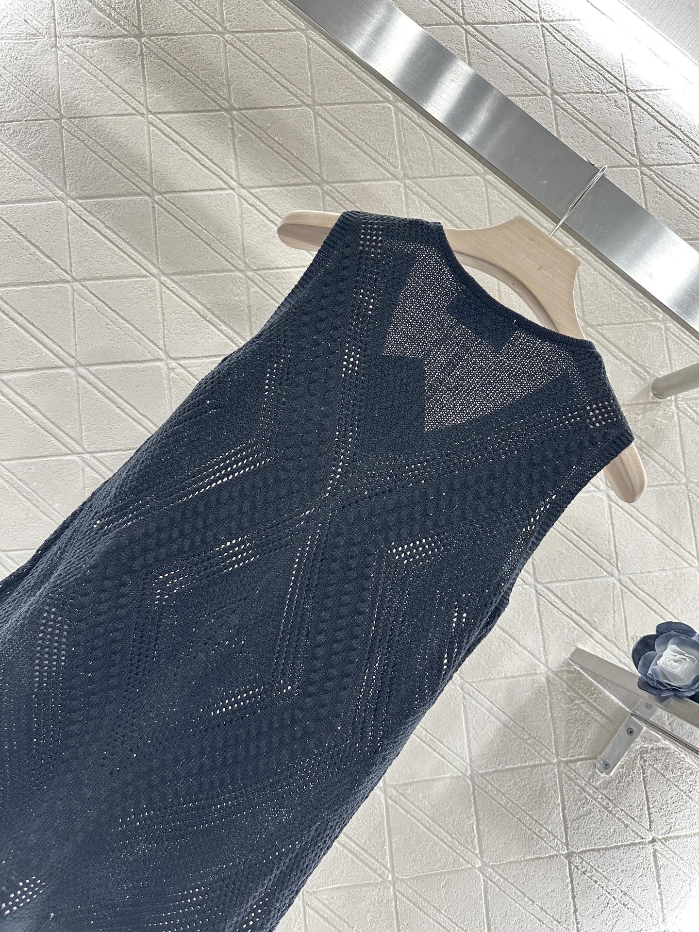 P*♥2025 new product Hollow knitted vest