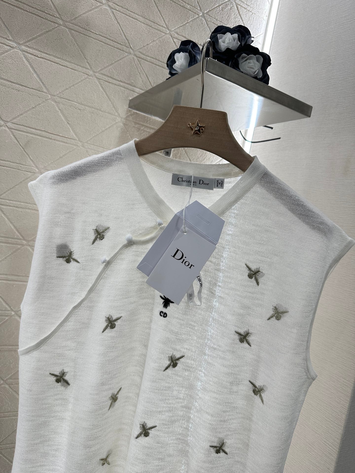 D*♥2025 new product Embroidered knitted vest