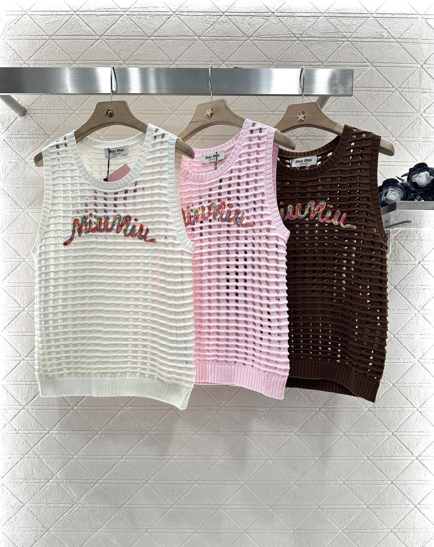 Mi*mi*♥2025 new product Hollow knitted vest