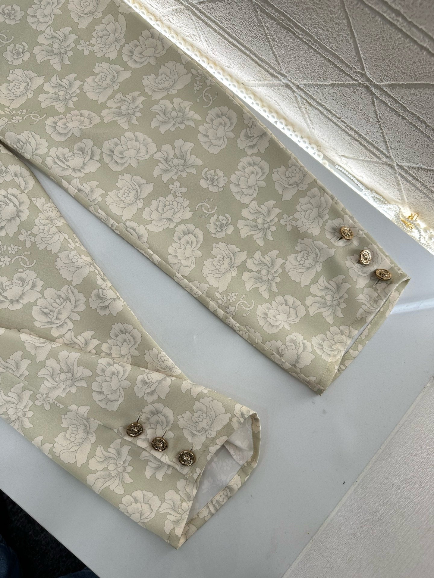 C*♥2025 new product Cropped pants suit