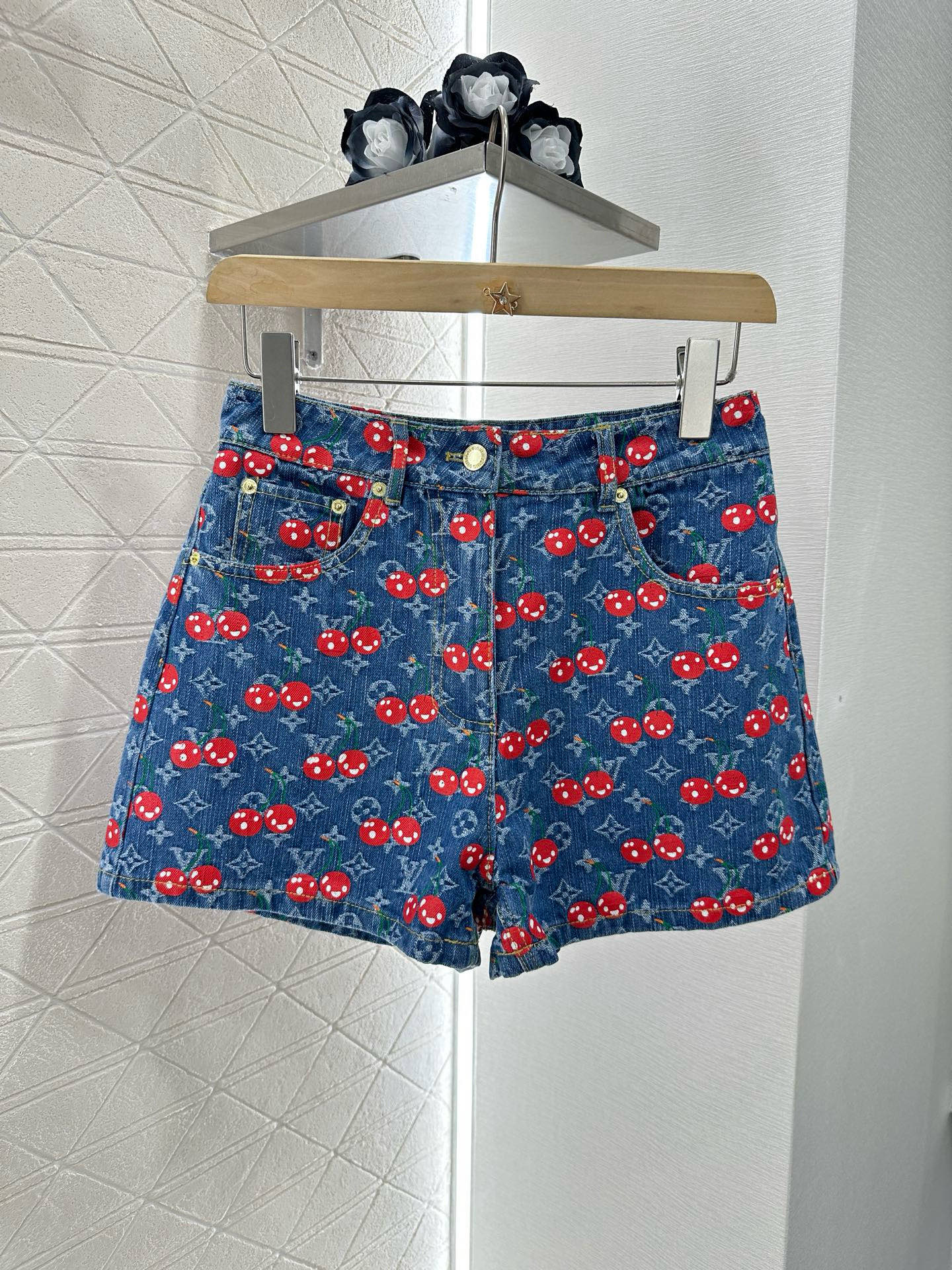 Louis *♥2025 new products Shorts and jacket set