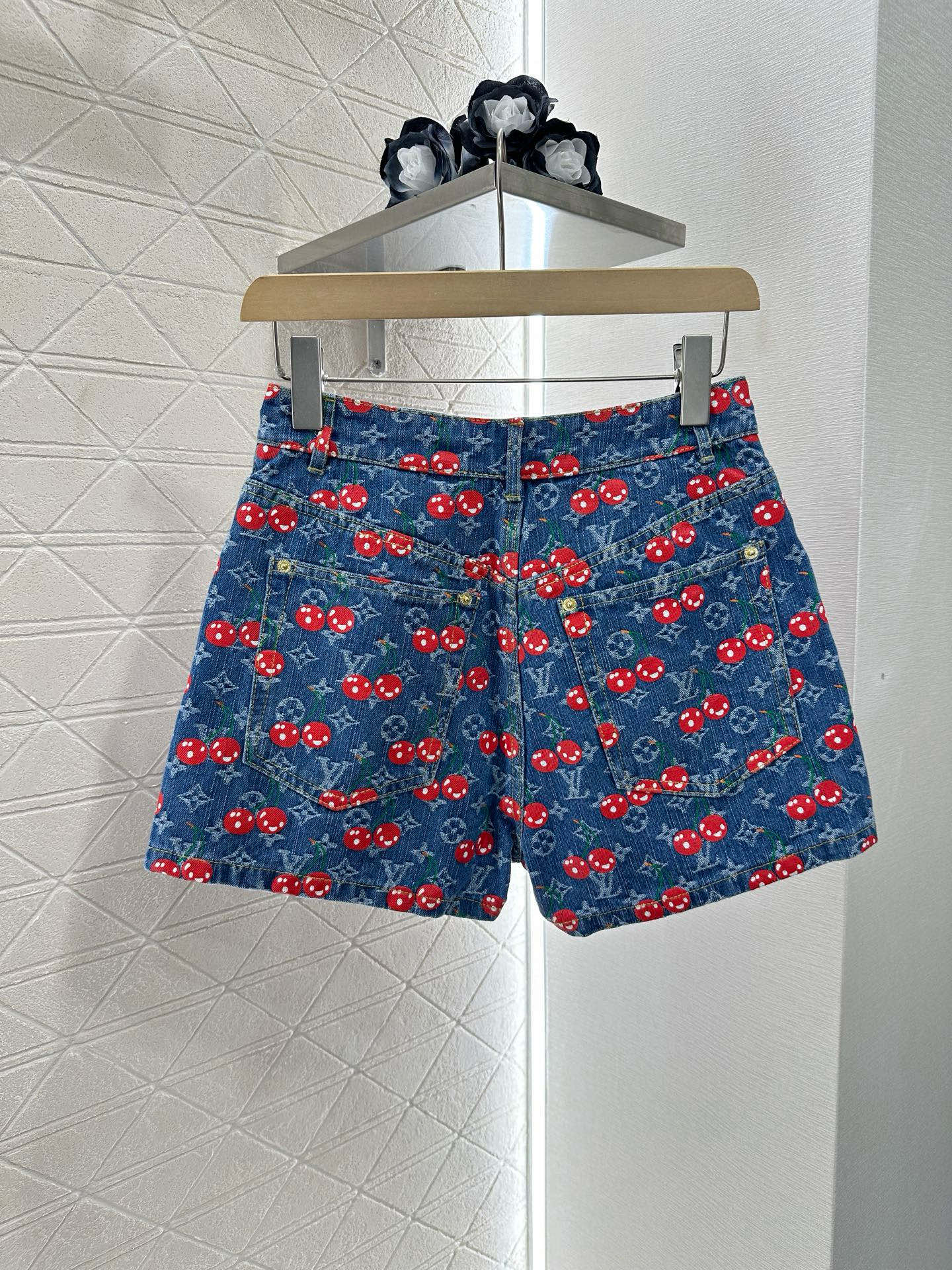 Louis *♥2025 new products Shorts and jacket set