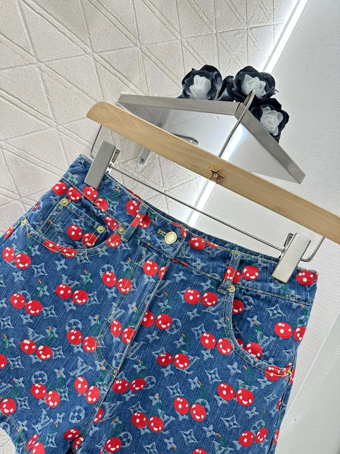Louis *♥2025 new products Shorts and jacket set