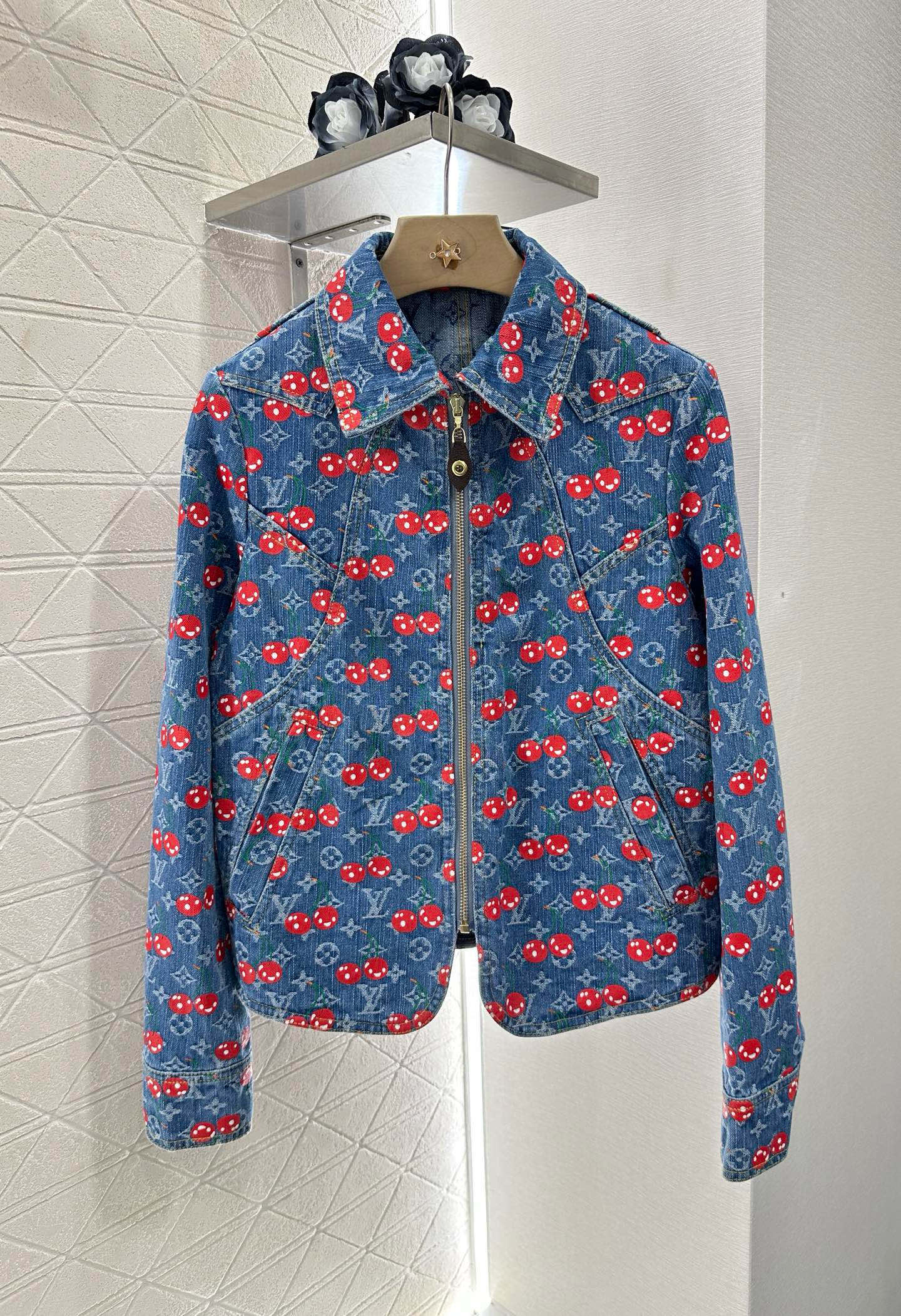 Louis *♥2025 new products Shorts and jacket set