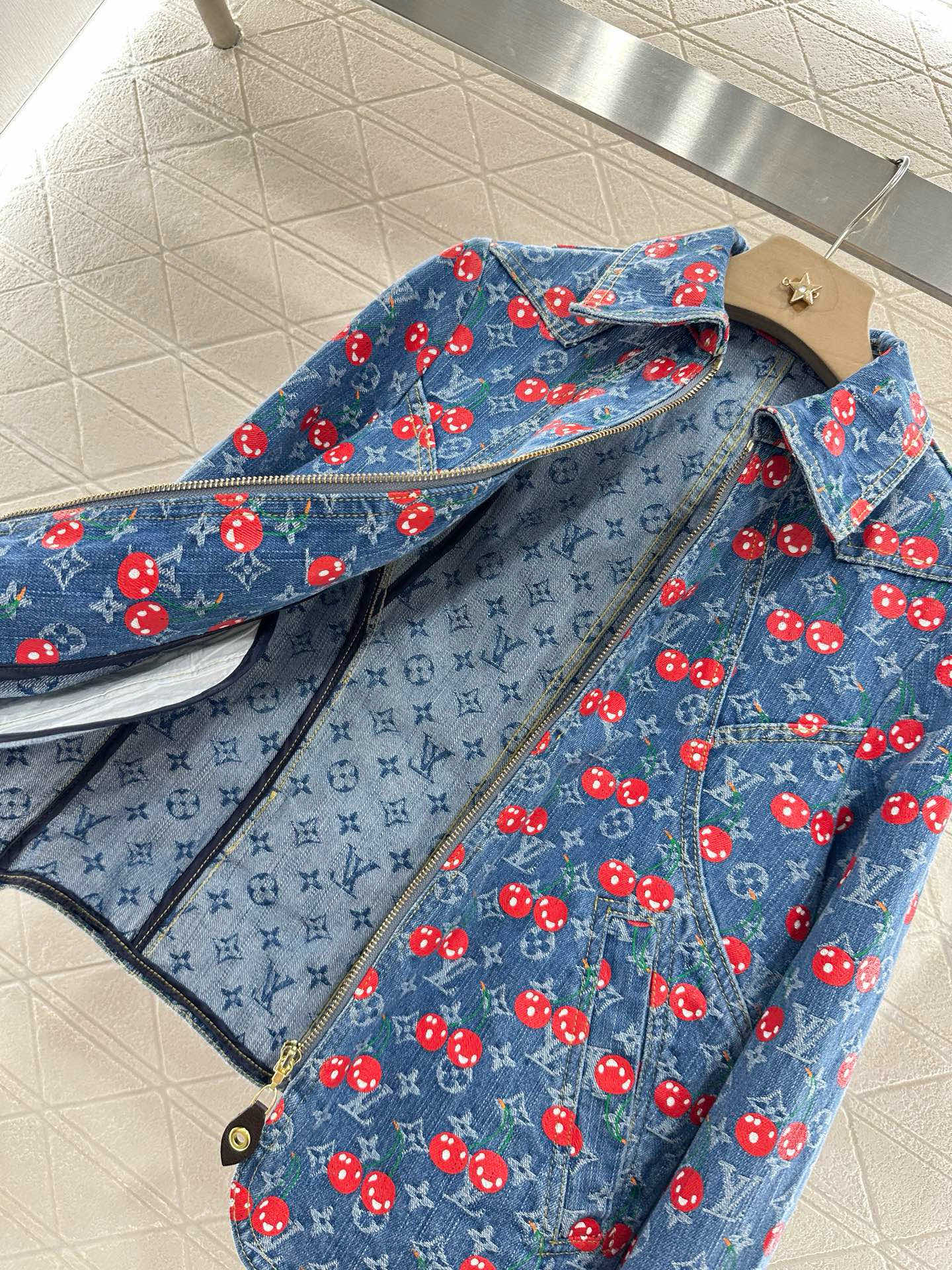 Louis *♥2025 new products Shorts and jacket set