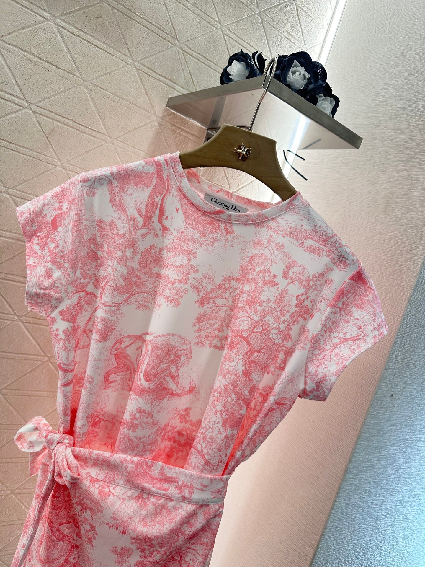 D*♥2025 new product Lace-up dress