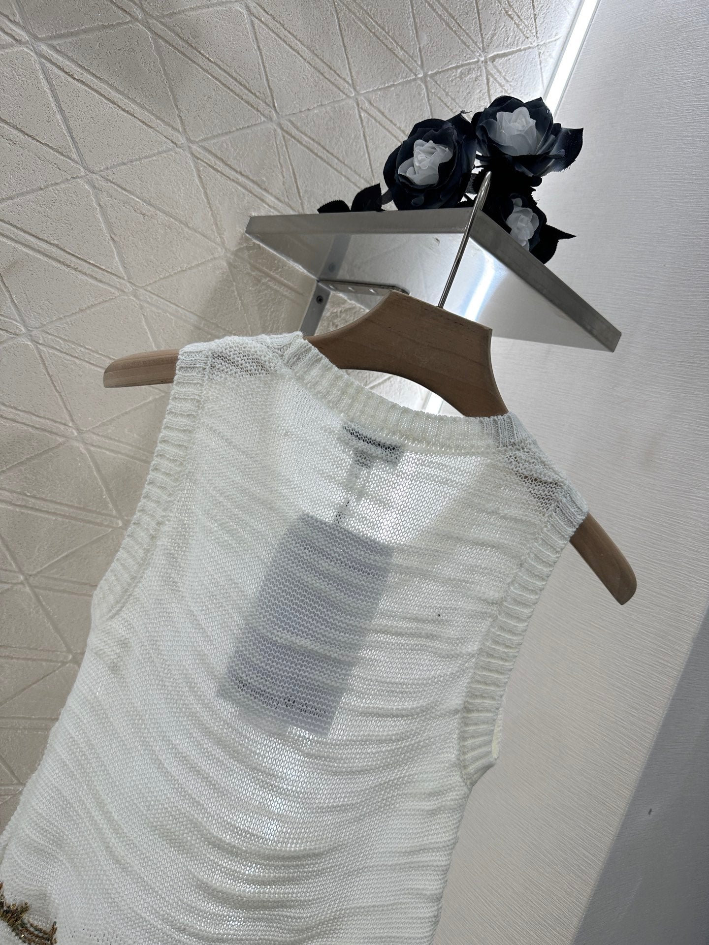 C*♥2025 new product Embroidered knitted vest